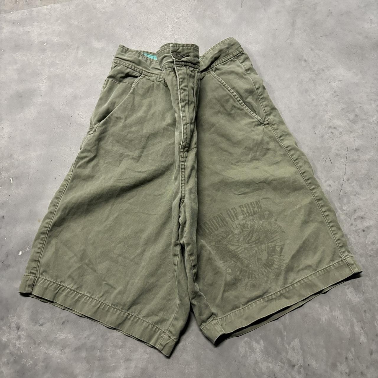 Japanese Brand × Vintage Crazy Vintage Y2K/2000s Baggy Grunge Khaki Skater Style Shorts! Size US 40 / EU 56 - 1 Thumbnail