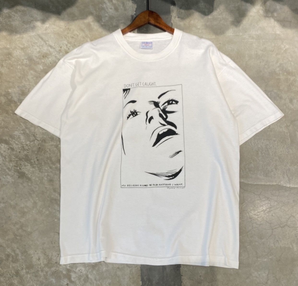 Vintage Vintage Raymond Pettibon Don’t Get Caught Art Work Tee Size US XL / EU 56 / 4 - 3 Thumbnail