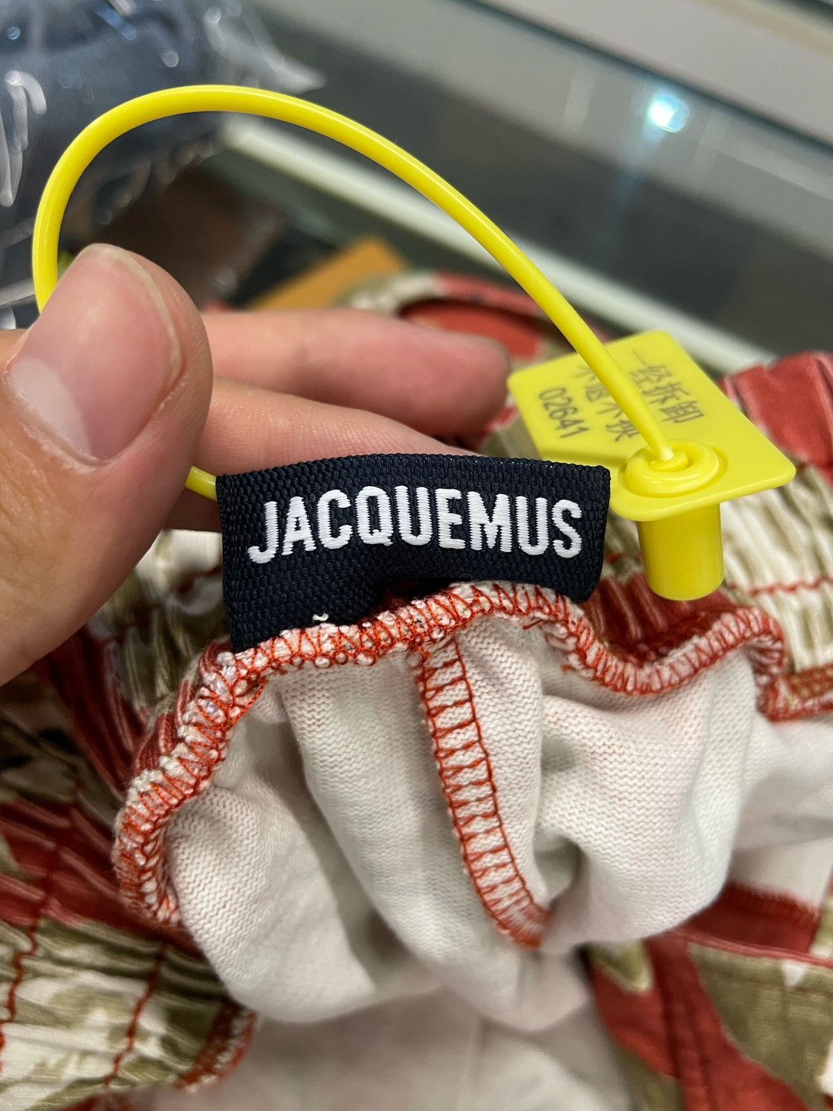 Jacquemus Jacquemus Bandana Printed Shorts Size US 34 / EU 50 - 6 Thumbnail
