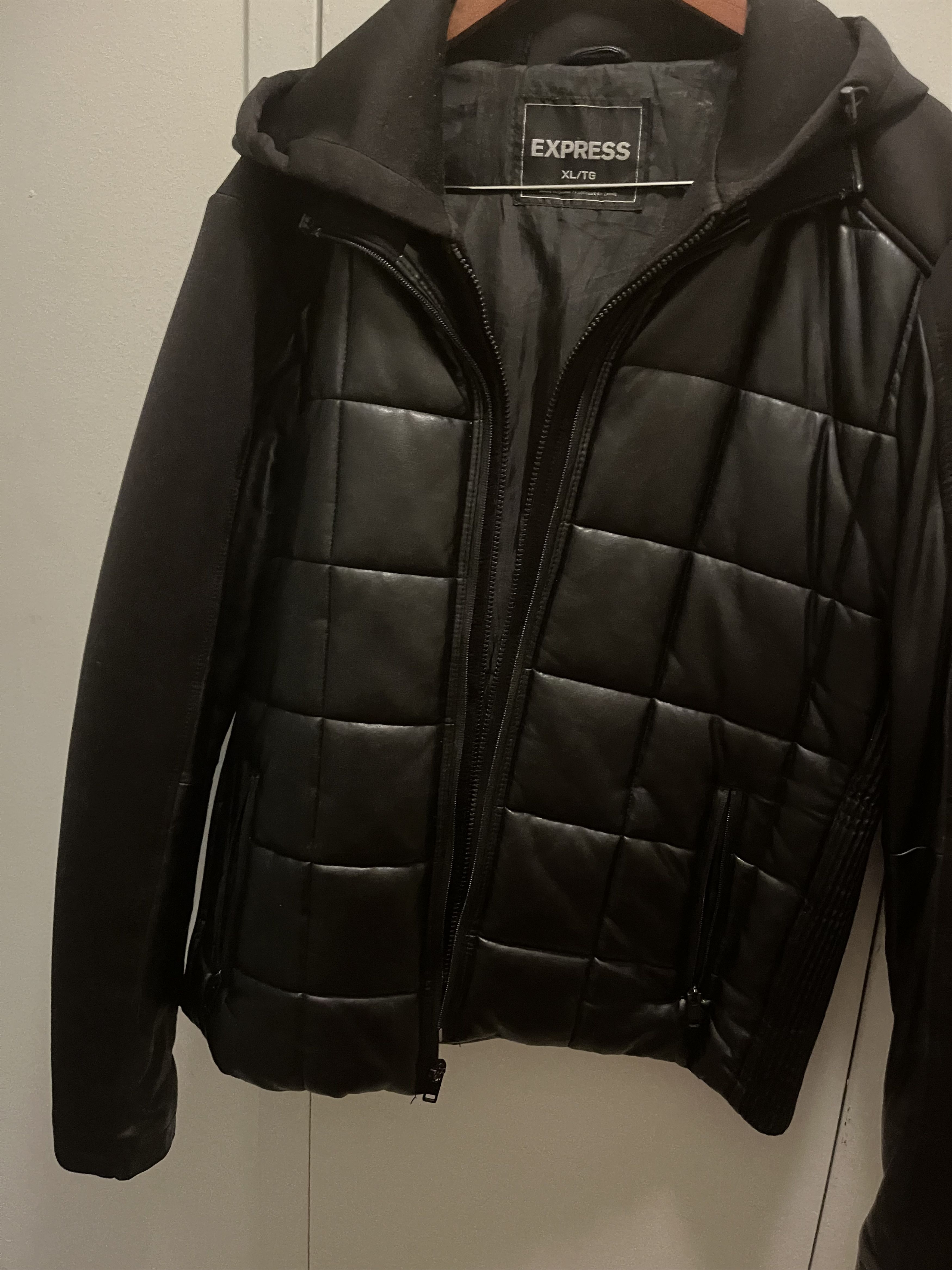 Image of Express Hooded Bubble Jacket in Black, Men's (Size XL)