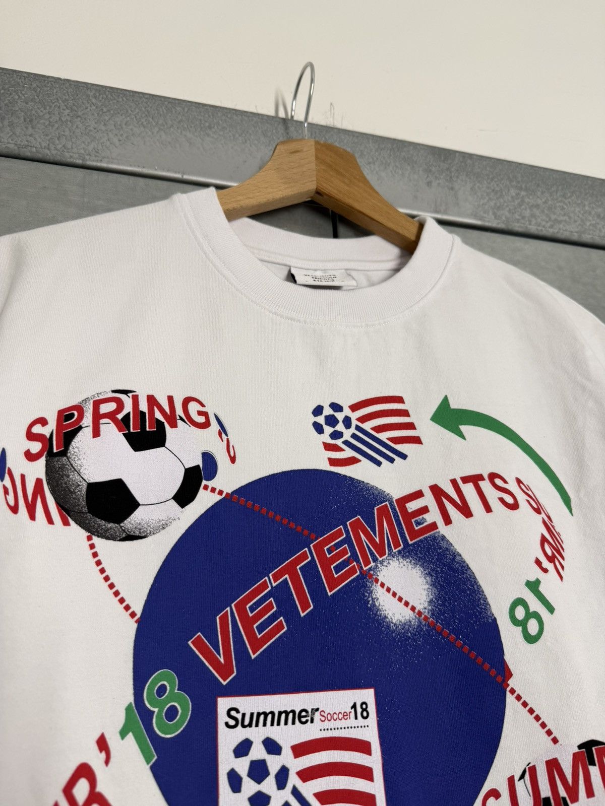 Vetements Vetements 2018 Summer Soccer T-Shirt Size US S / EU 44-46 / 1 - 3 Thumbnail
