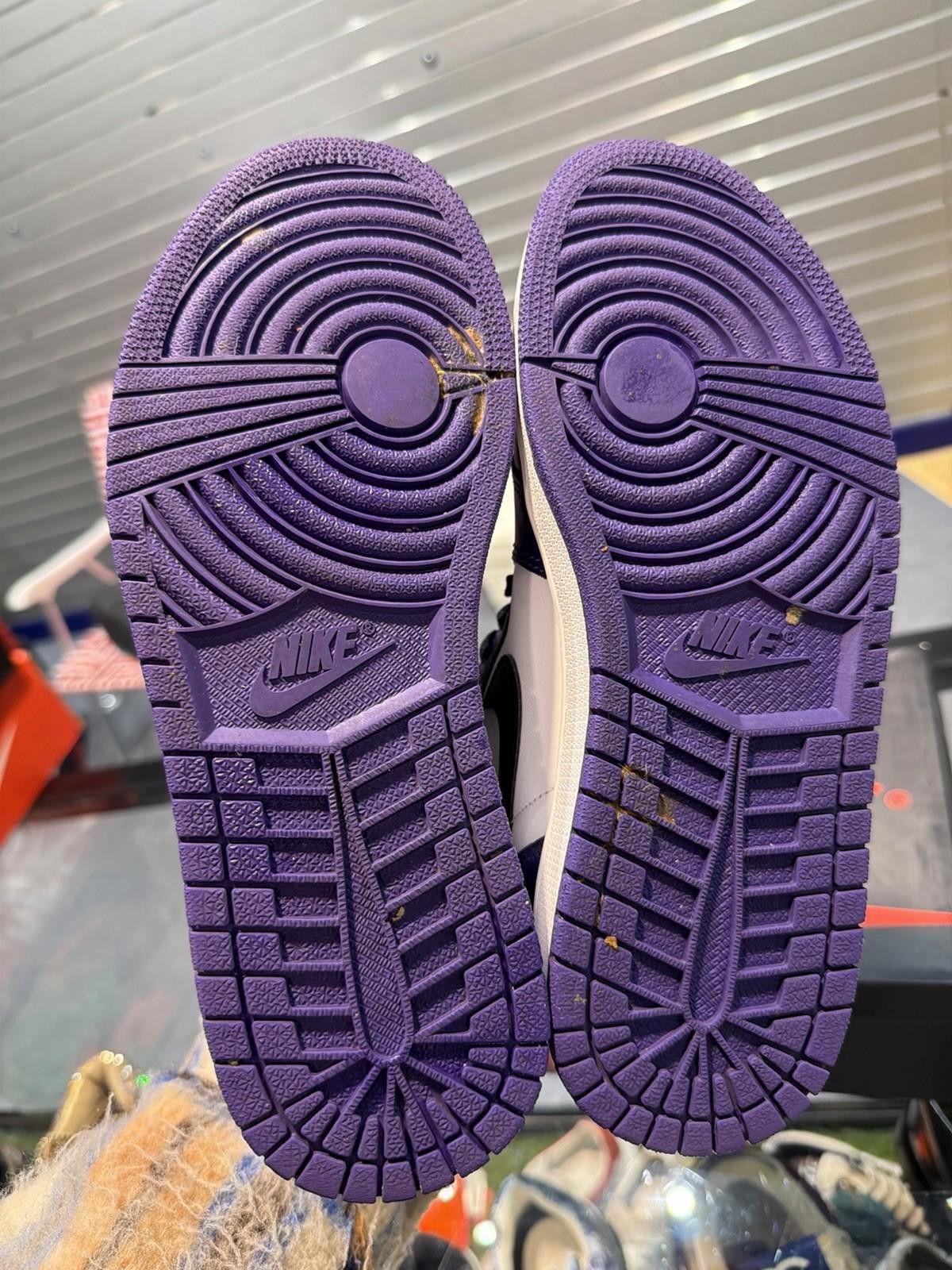 Jordan Brand Air Jordan 1 High Court Purple Sneakers 2.0 Size 8.5 Size US 8.5 / EU 41-42 - 12 Thumbnail