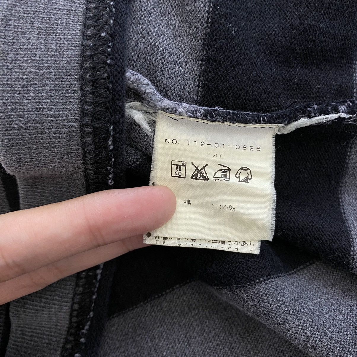 Japanese Brand SHIPS Japanese Brand Grey and Black Stripes Long Sleeve Size US M / EU 48-50 / 2 - 5 Thumbnail