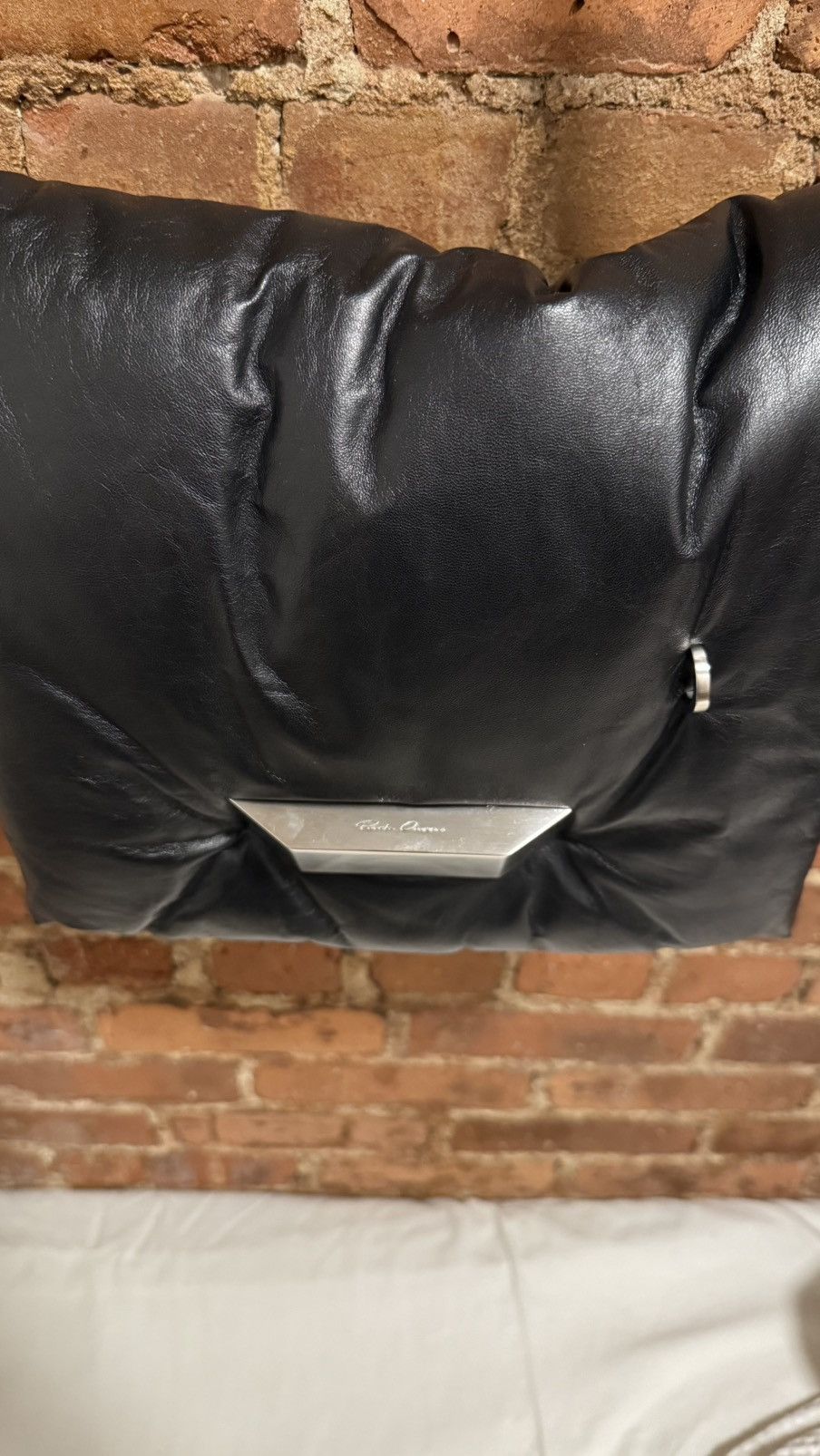 Rick Owens $2700 Rick Owens large pillow griffin bag Size ONE SIZE - 4 Thumbnail