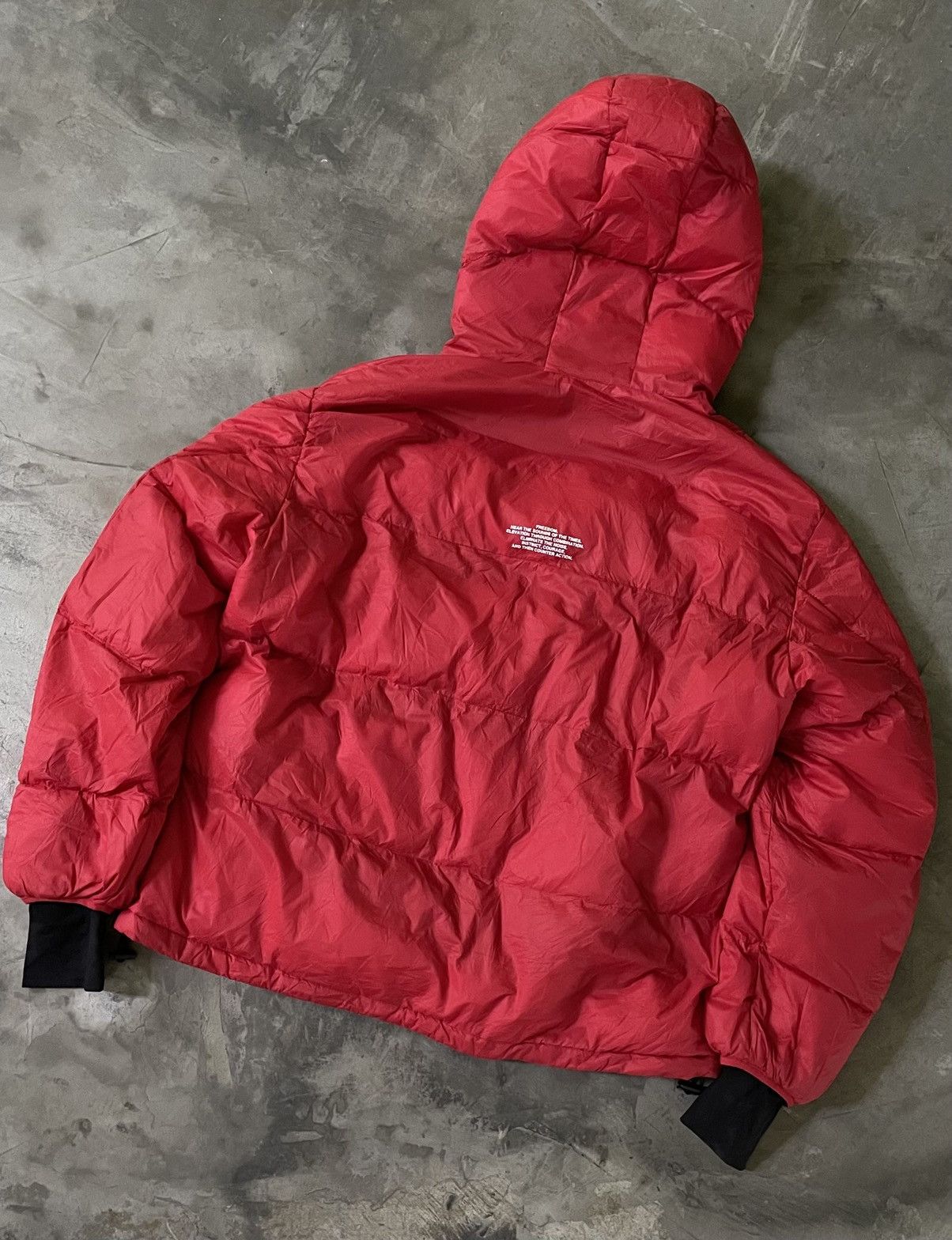 Japanese Brand × Undercover Undercover GU Padded Puffer Jacket Red M Size US M / EU 48-50 / 2 - 2 Thumbnail