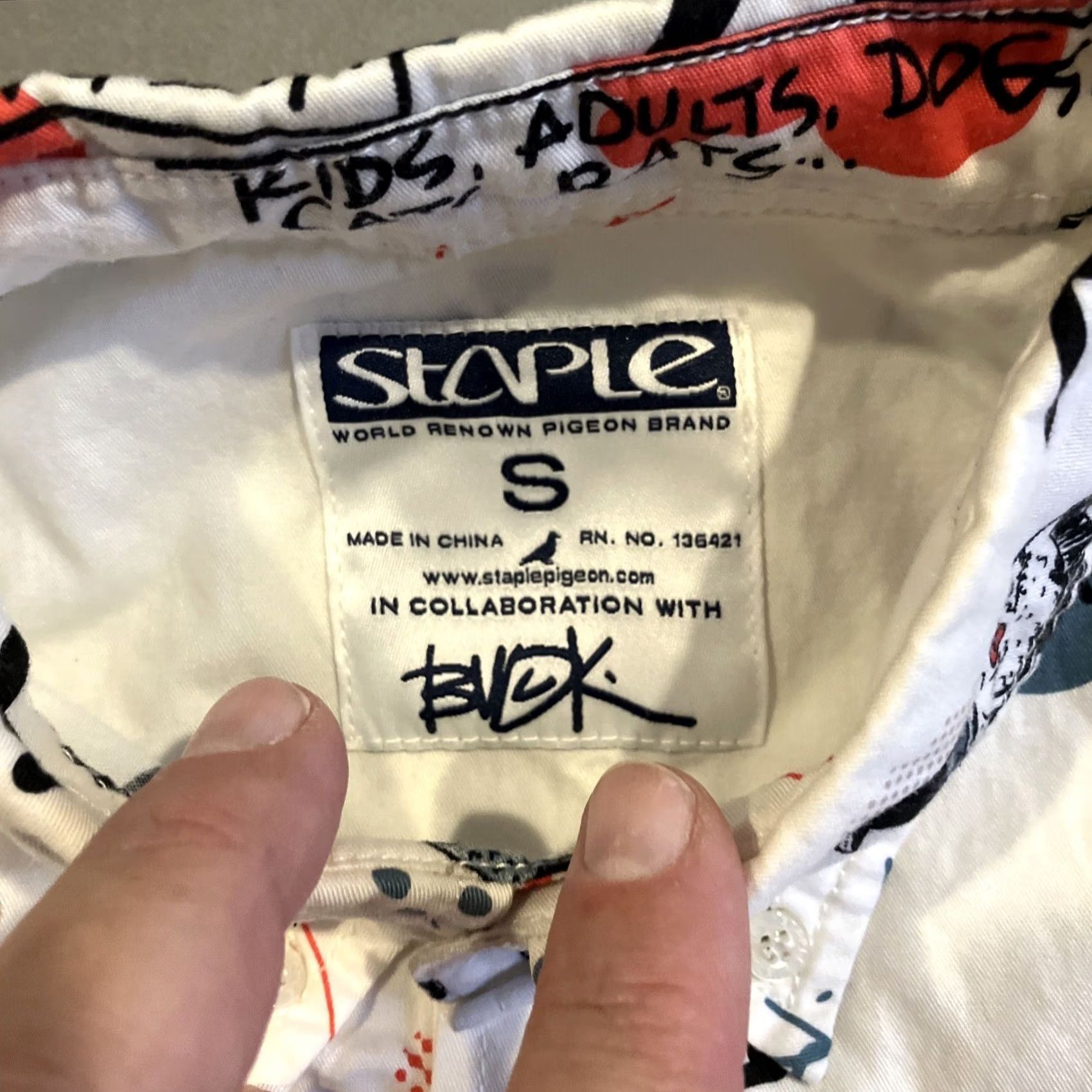 Vintage VINTAGE Staple Pigeon X Joe Buck De La Soul Button Down Long Sleeve Small Men Size US S / EU 44-46 / 1 - 3 Thumbnail