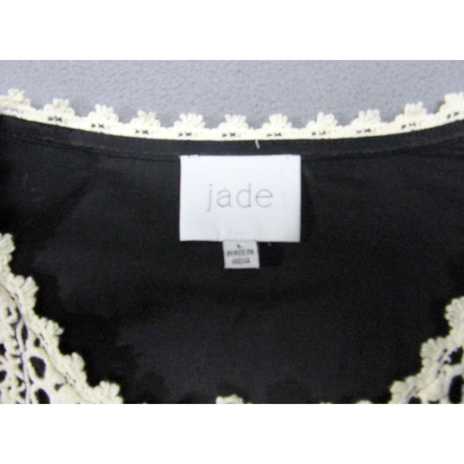 Vintage Jade Blouse Womens Large Black White Crochet Embroidered Floral Button Boho Shirt Size L / US 10 / IT 46 - 4 Thumbnail