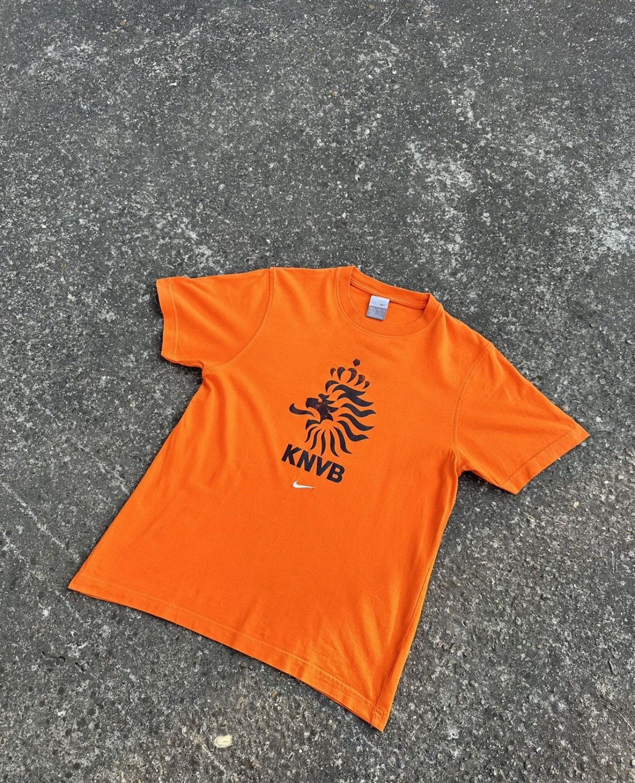 Nike Vintage Nike KNVB T-Shirt Nederland Size US M / EU 48-50 / 2 - 6 Thumbnail