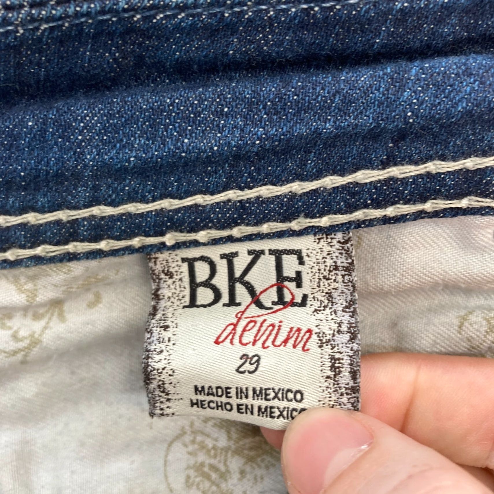 Vintage Buckle BKE Jeans Women's 29 Starlite Capri Dark Wash Blue Stretch Denim Low Rise Jeans Size 29" - 5 Thumbnail