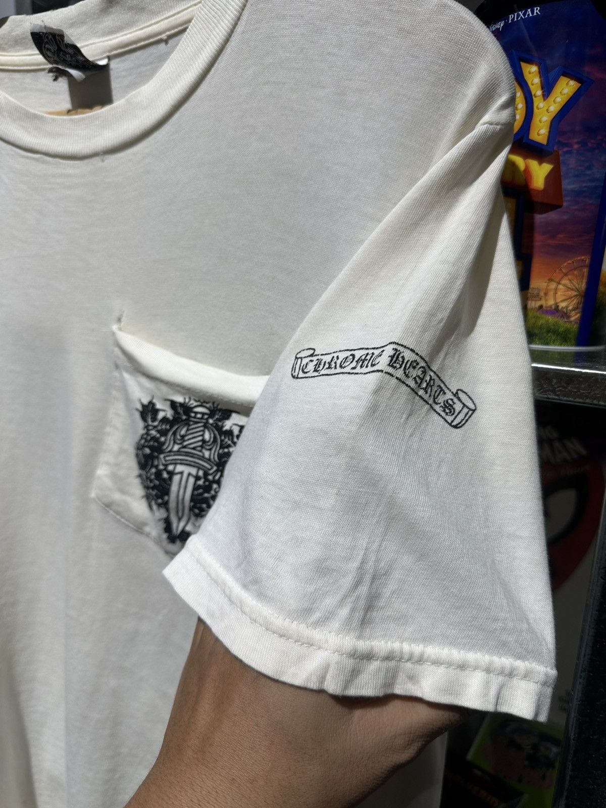 Vintage distressed vintage chrome hearts pocket tee Size US L / EU 52-54 / 3 - 4 Thumbnail