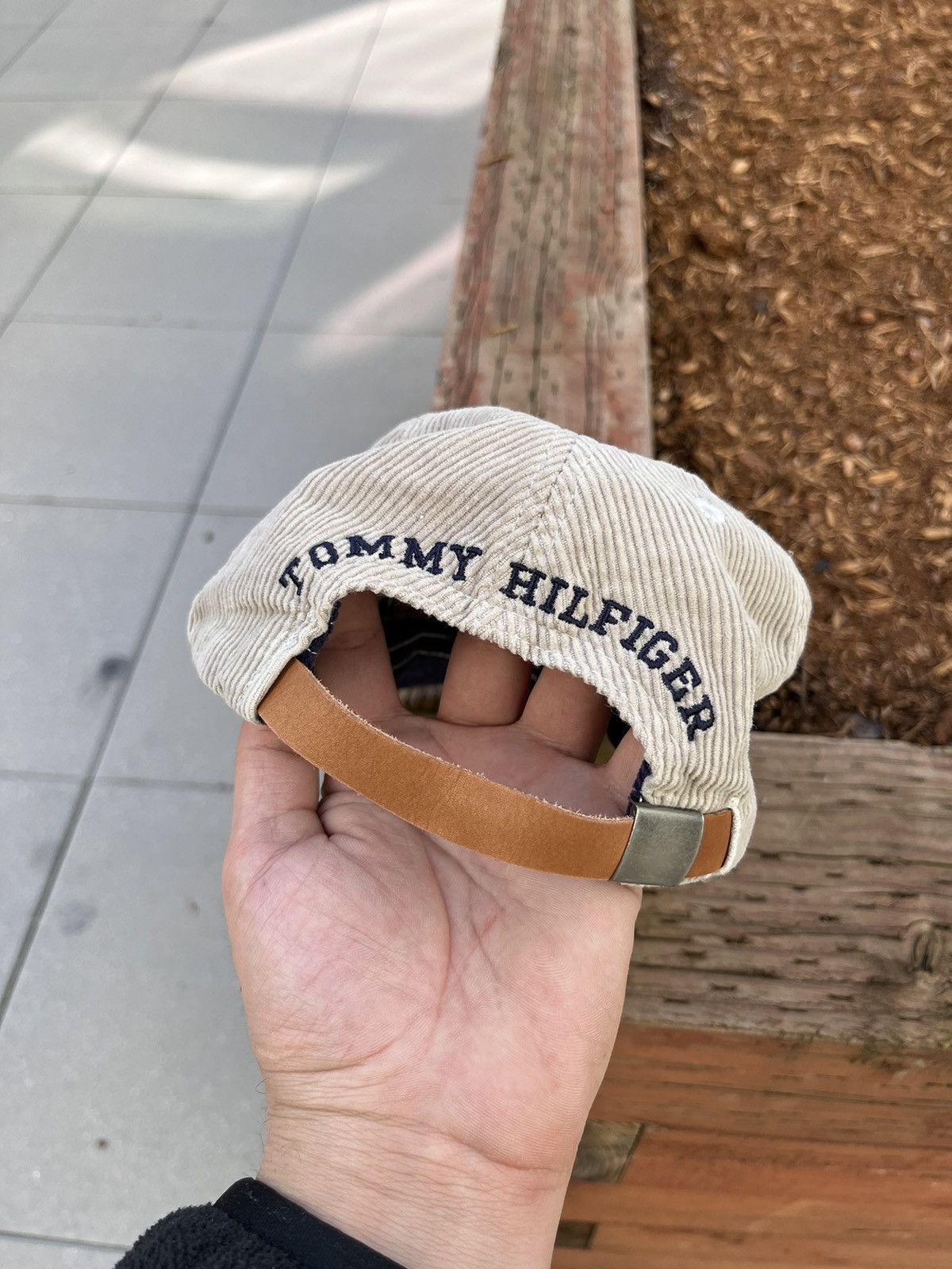 Tommy Hilfiger × Vintage Vintage Tommy Hilfiger Corduroy Cap Hat Y2K Size ONE SIZE - 3 Thumbnail