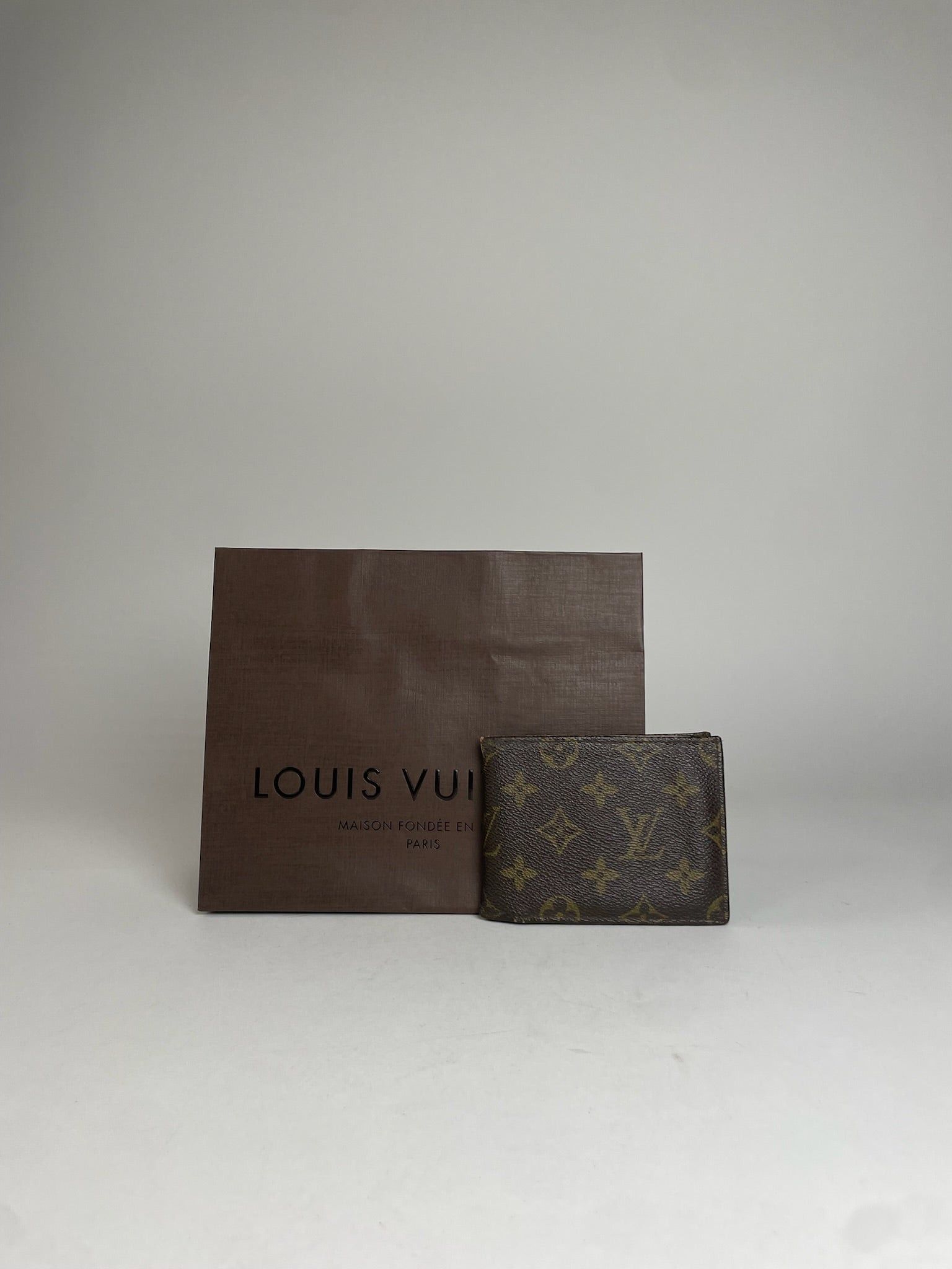 Louis Vuitton Vintage Leather Card Holder Brown Khaki Size ONE SIZE - 1 Thumbnail