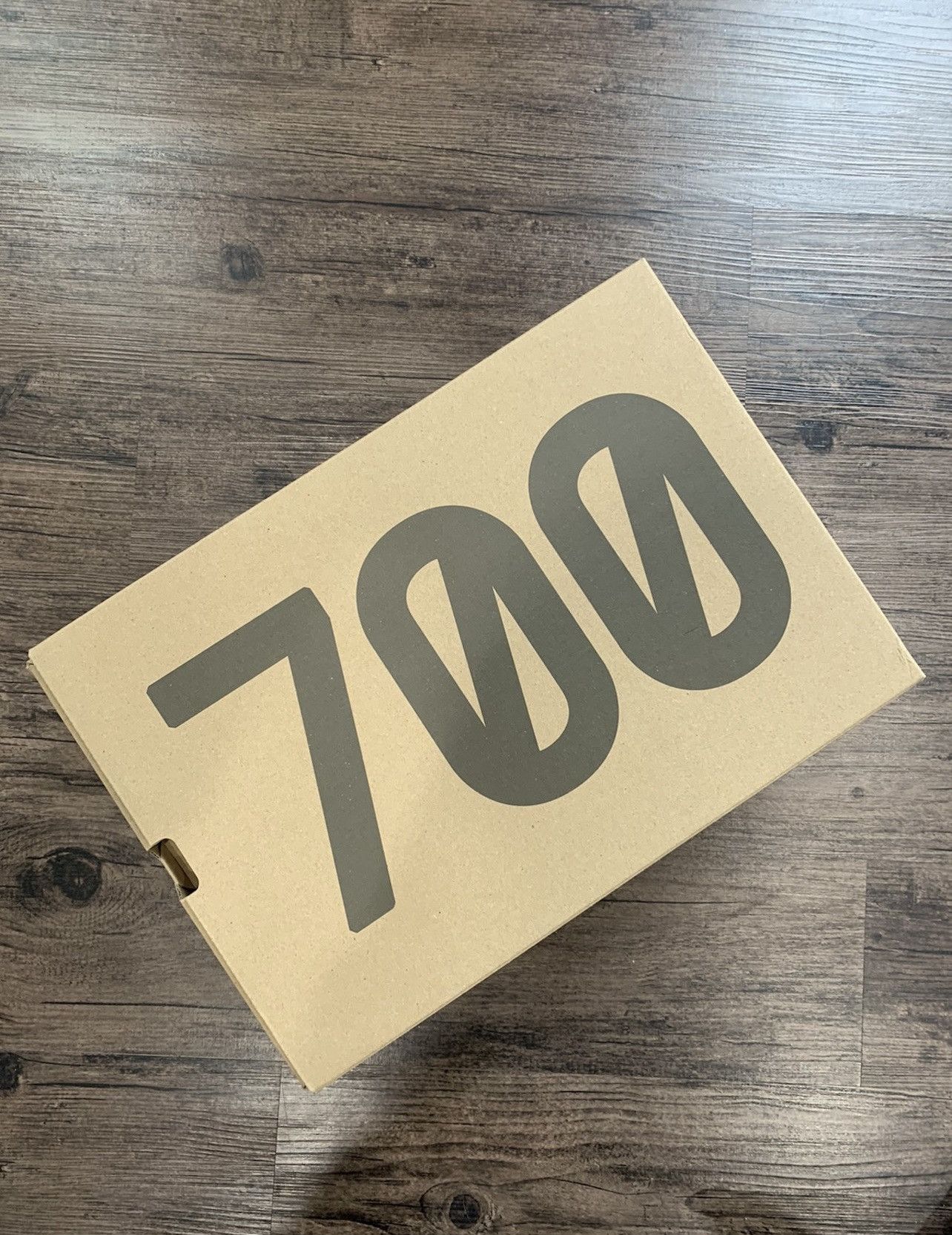 Adidas × Yeezy Yeezy 700 V2 static size 12 Size US 12 / EU 45 - 12 Thumbnail