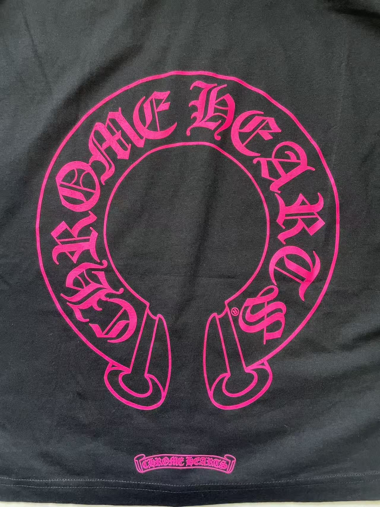 Chrome Hearts Chrome Hearts Classic Pink Horseshoe Long Sleeve T-shirt Size US L / EU 52-54 / 3 - 5 Thumbnail