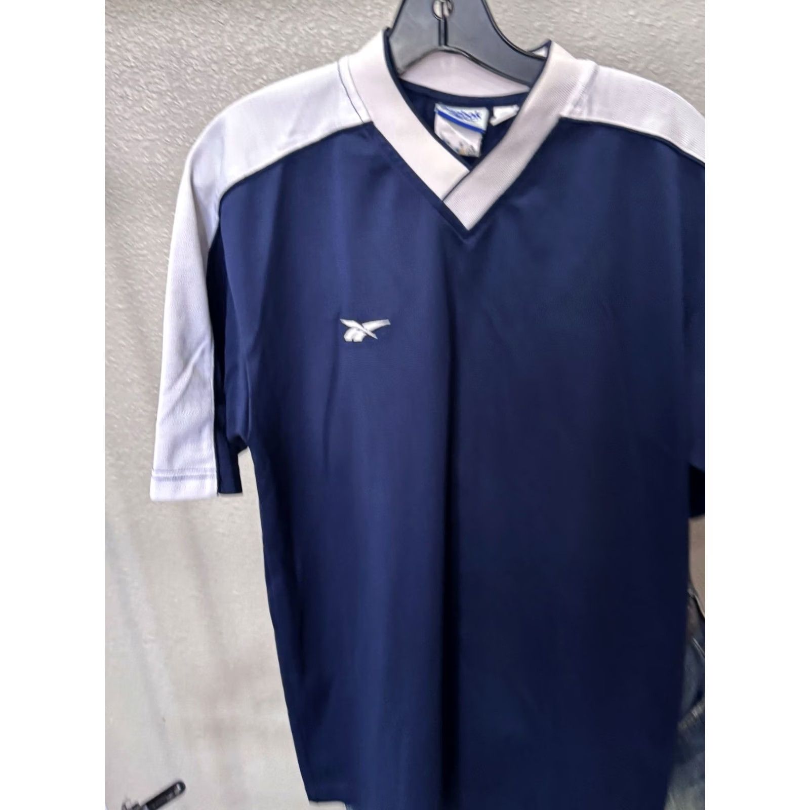 Reebok VINTAGE Reebok Sporting LONG SLEEVE SHIRT Small S 1990's Mens Size US S / EU 44-46 / 1 - 2 Thumbnail