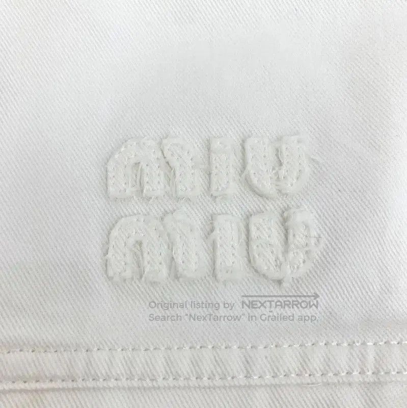 Miu Miu Miu Miu White Cropped Denim Jacket for Women . Size M / US 6-8 / IT 42-44 - 4 Thumbnail