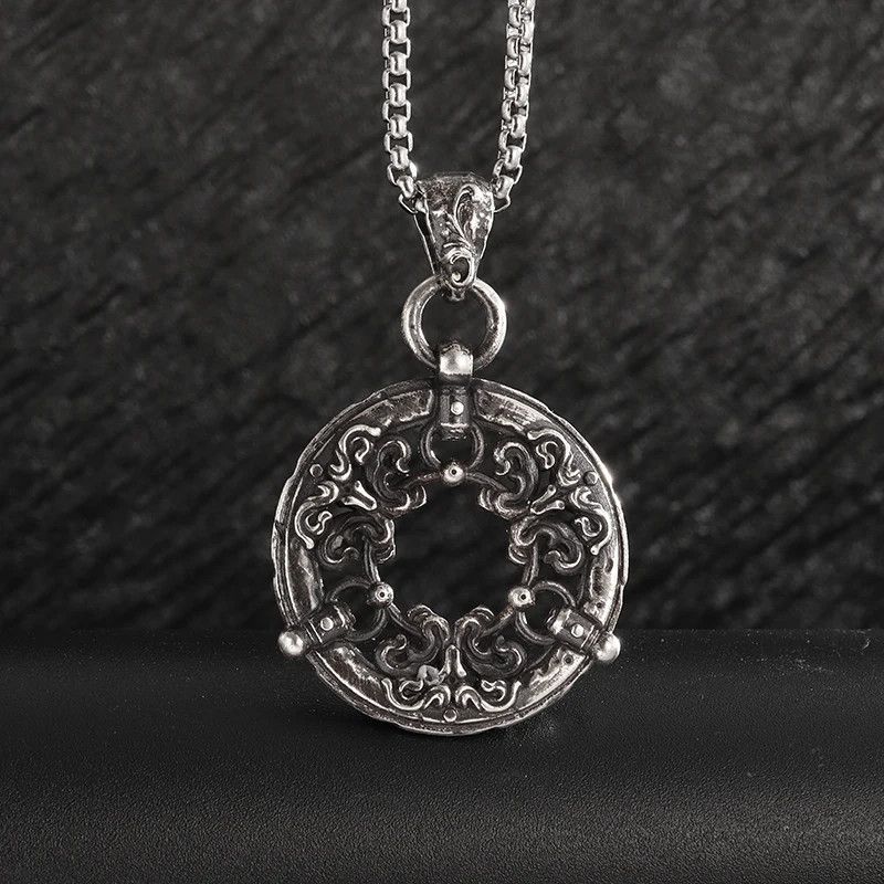 Jewelry Retro Hollow Circular Pattern Pendant Necklace Size ONE SIZE - 1 Thumbnail