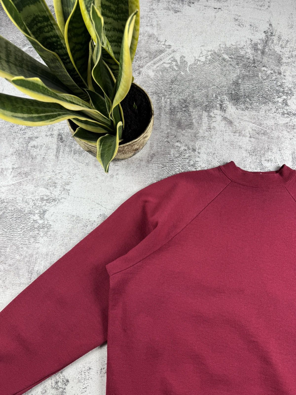 Hanes Vintage HANES Activewear Red Sportswear USA Blank 90s Hoodie Sweatshirt Pullover Size US XL / EU 56 / 4 - 6 Thumbnail