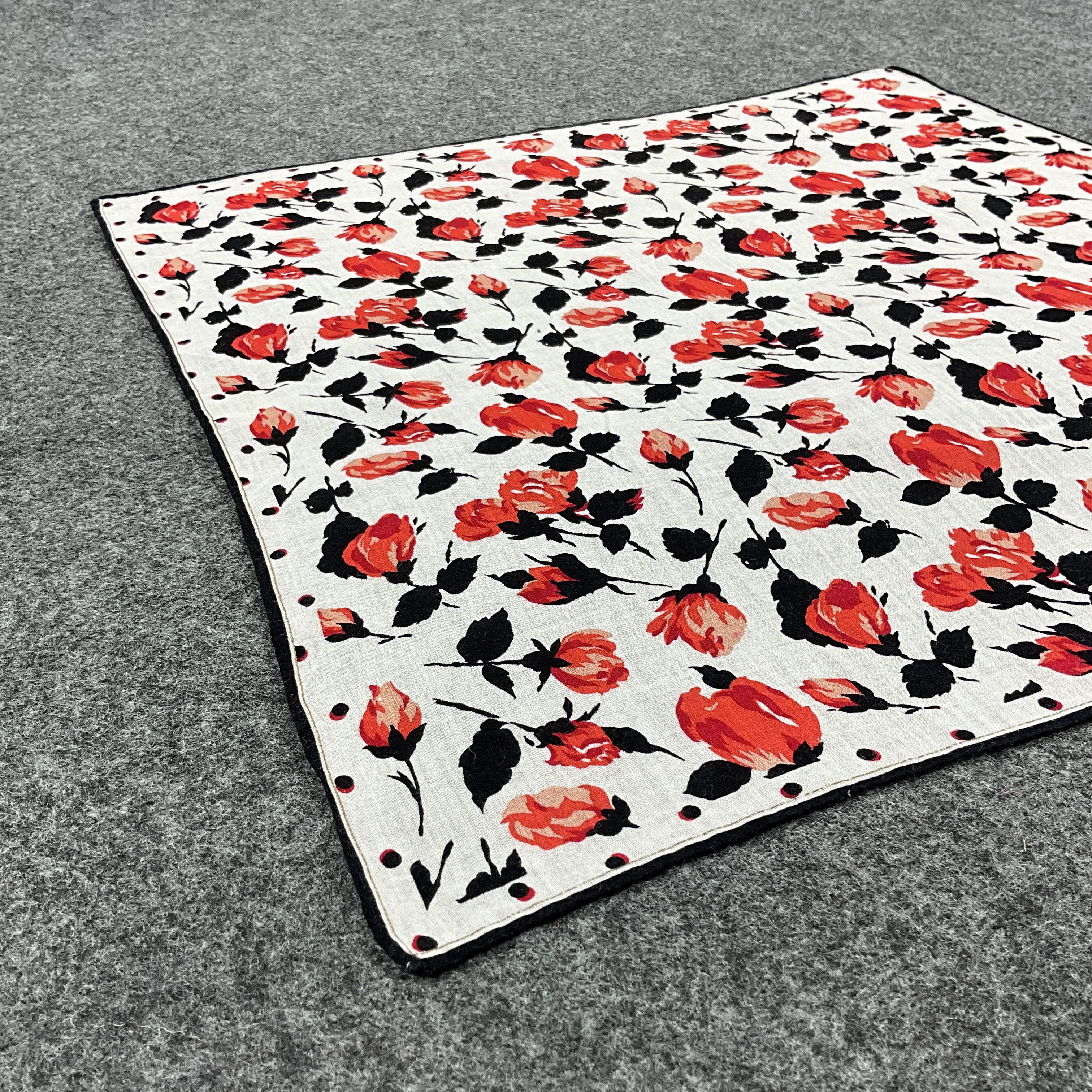 Vintage Floral Givenchy Handkerchief / Bandana / Neckerchief B054 Size ONE SIZE - 6 Thumbnail
