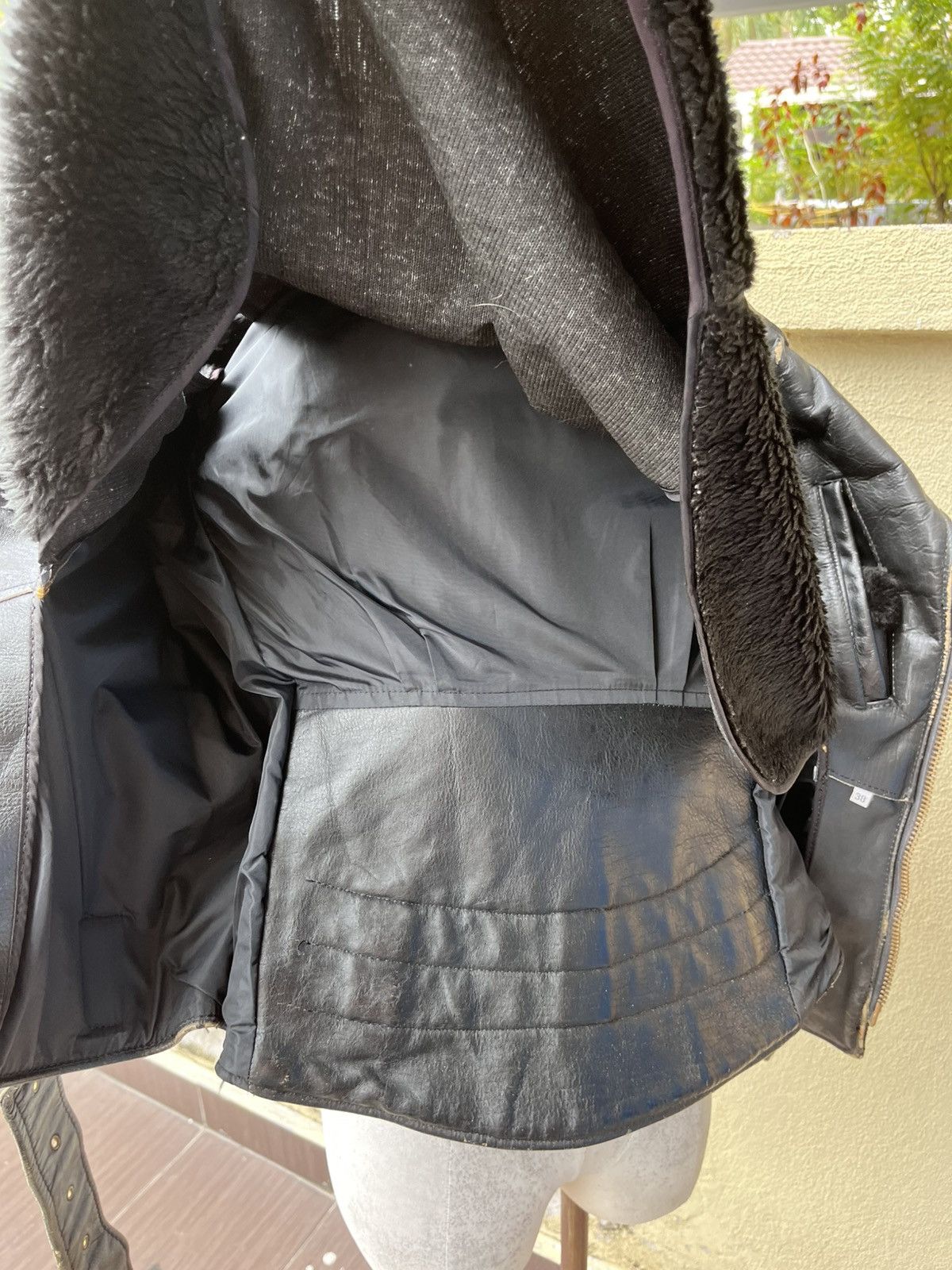 Vintage Vintage branded garments leather jacket Size US M / EU 48-50 / 2 - 25 Thumbnail