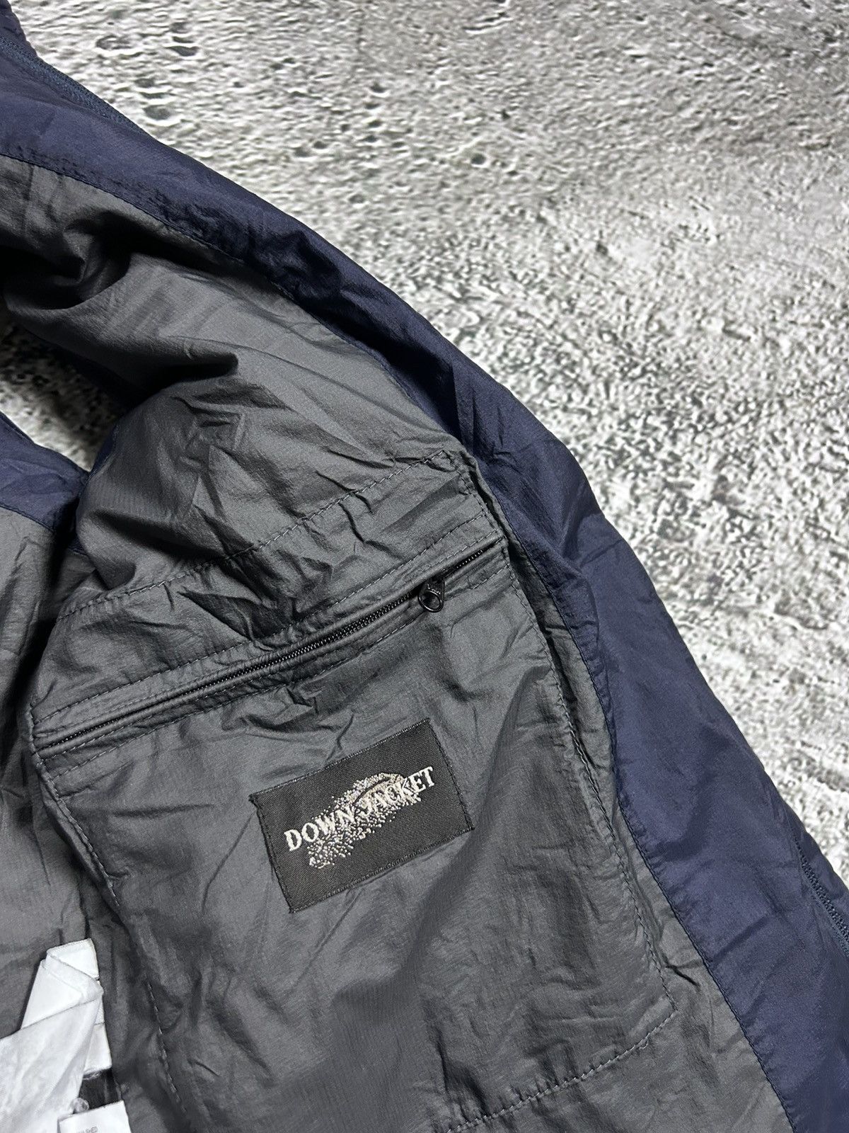 C.P. Company × Vintage C.P. Company down jacket vest navy gillet archive with badge Size US M / EU 48-50 / 2 - 7 Thumbnail