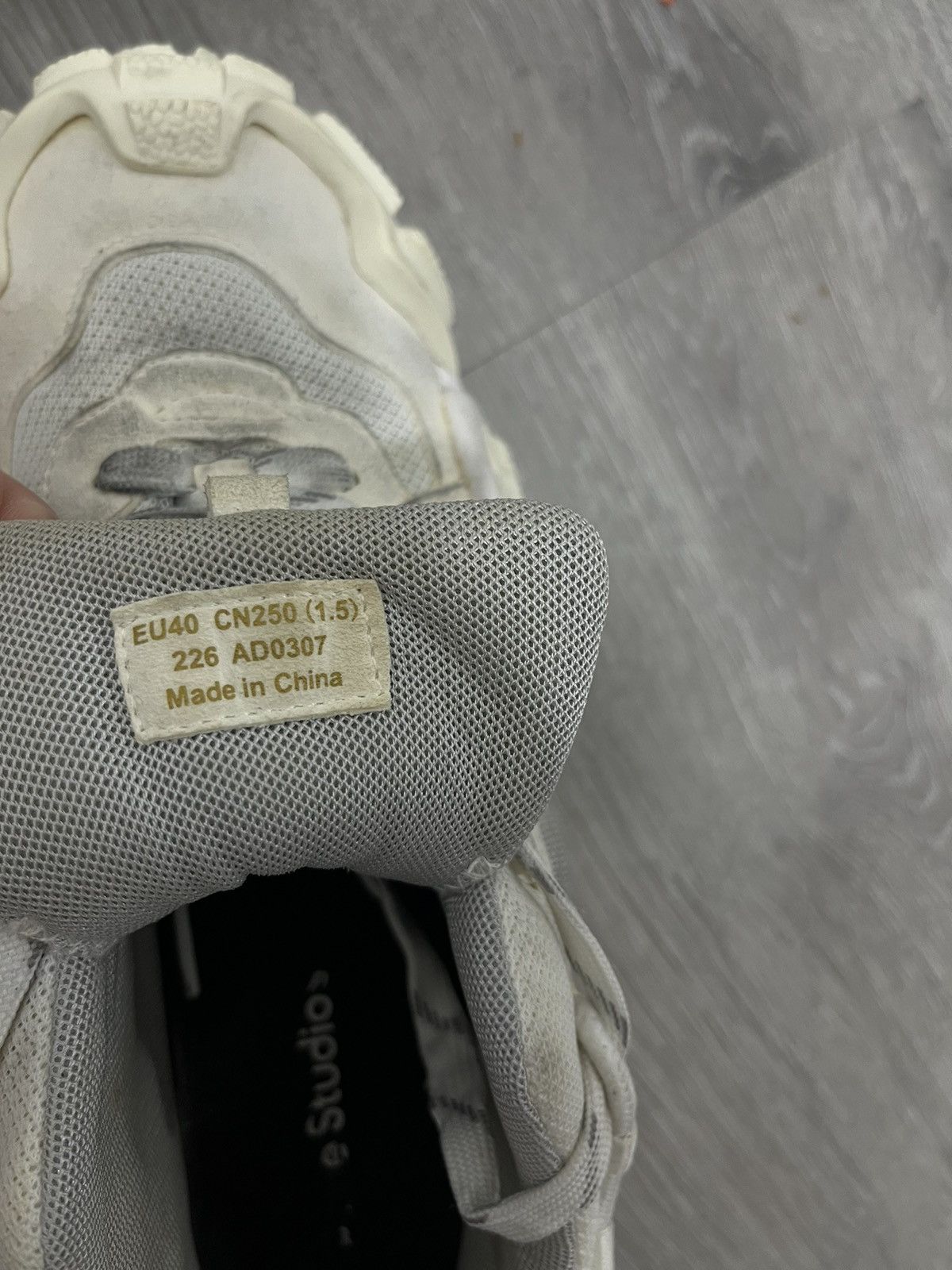 Acne Studios Boltzer M sneaker. Size 40 Size US 7 / EU 40 - 16 Thumbnail