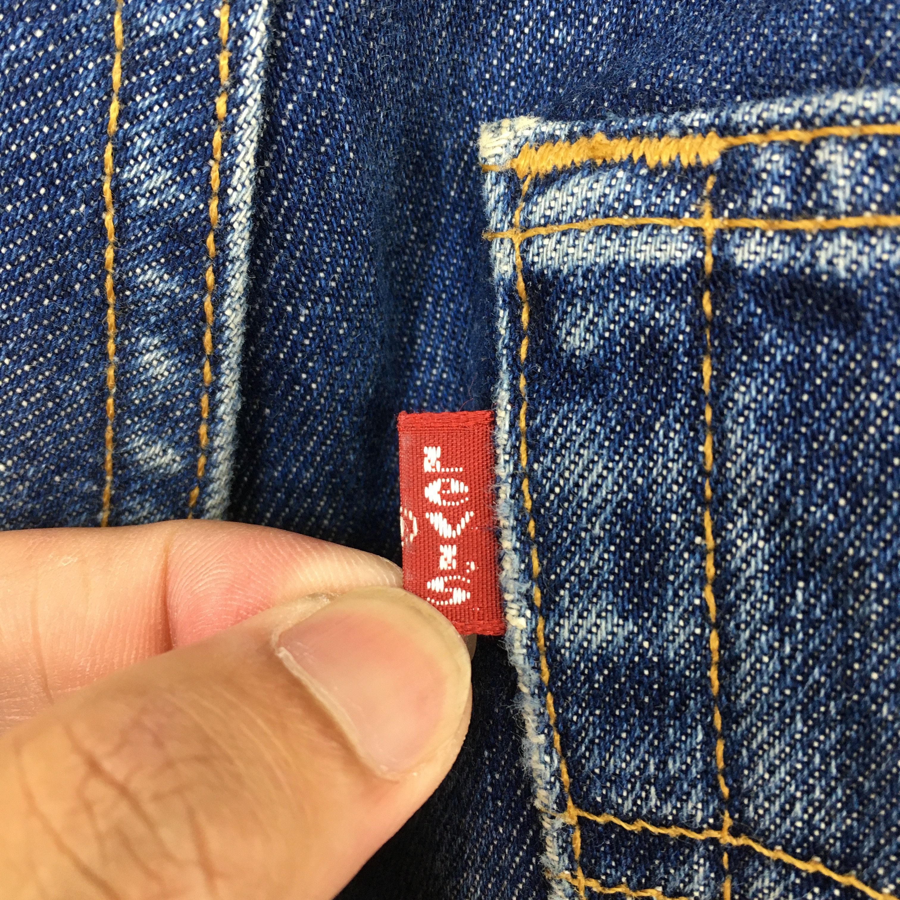 Levi's Size 29x26.5 Vintage 90s Levi's 501 Faded Blue Jeans S740 Size US 29 - 14 Thumbnail