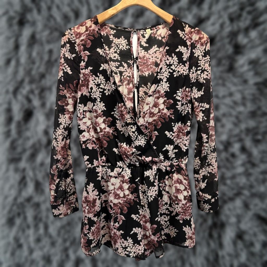 Free People Free People Float Away Button Back Long Sleeve Romper Floral Mini Womens Size XS Size XS / US 0-2 / IT 36-38 - 1 Thumbnail