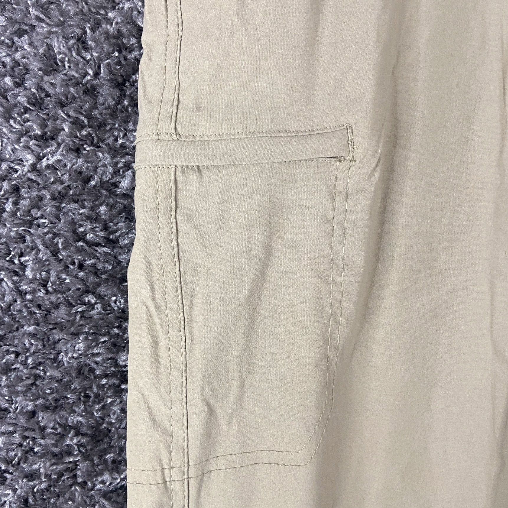 Vintage UB Tech Pants Men’s 36x29 Beige Chino Regular Inseam 29 Mens Size US 36 / EU 52 - 5 Thumbnail
