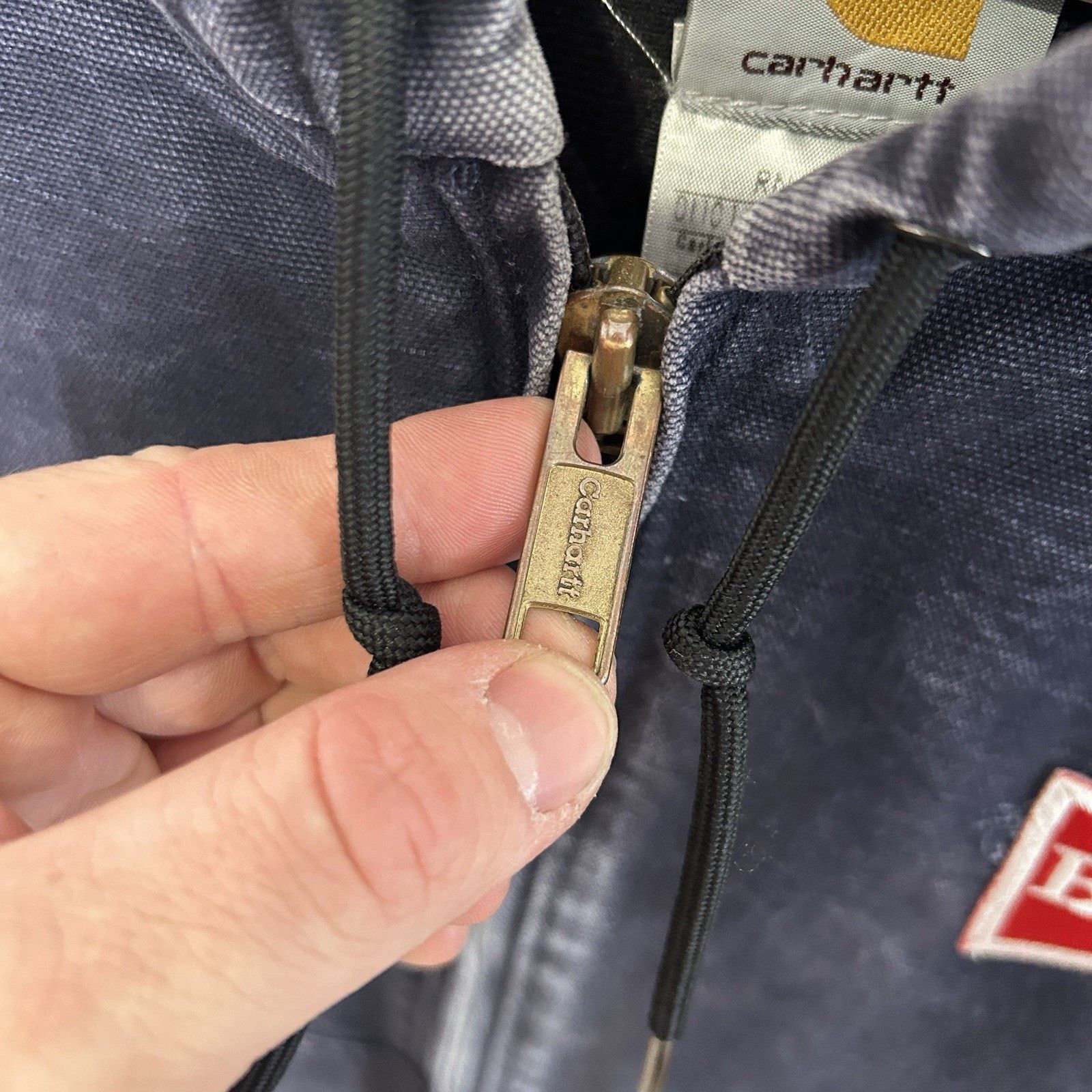 Carhartt Vintage Carhartt Hooded Active Jacket “Midnight Blue” J130 Size US L / EU 52-54 / 3 - 13 Thumbnail