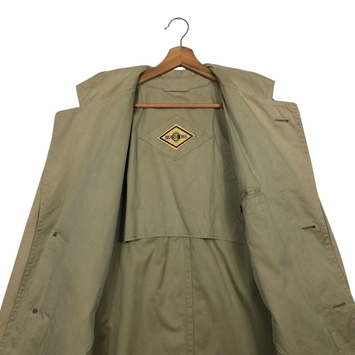Hugo Boss Vintage Hugo Boss Utility Trench — Clean Beige Drape Size US M / EU 48-50 / 2 - 16 Thumbnail