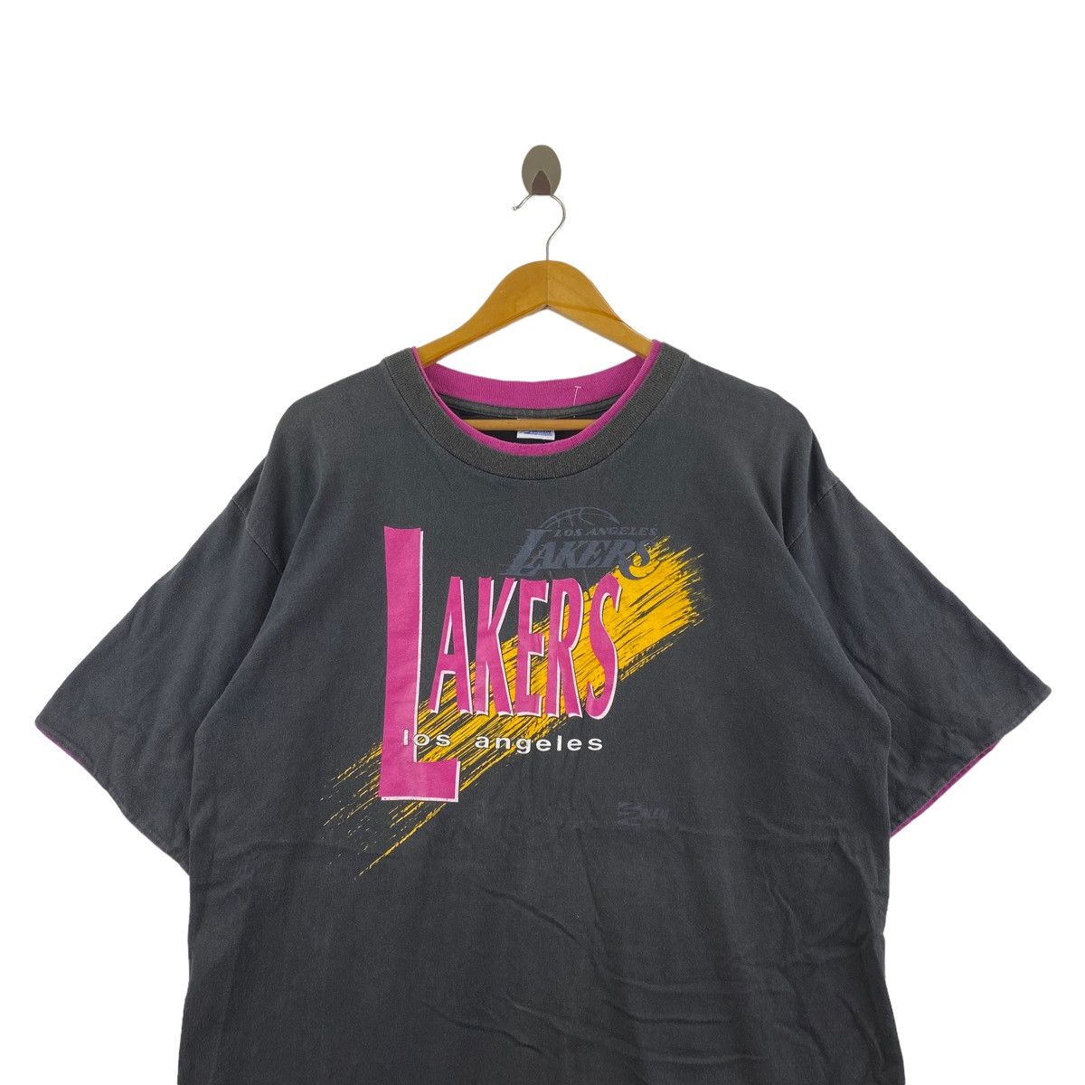 NBA Vintage 90s LAKERS LOS ANGELES Nba Print Oversize Grey Size US XL / EU 56 / 4 - 2 Thumbnail