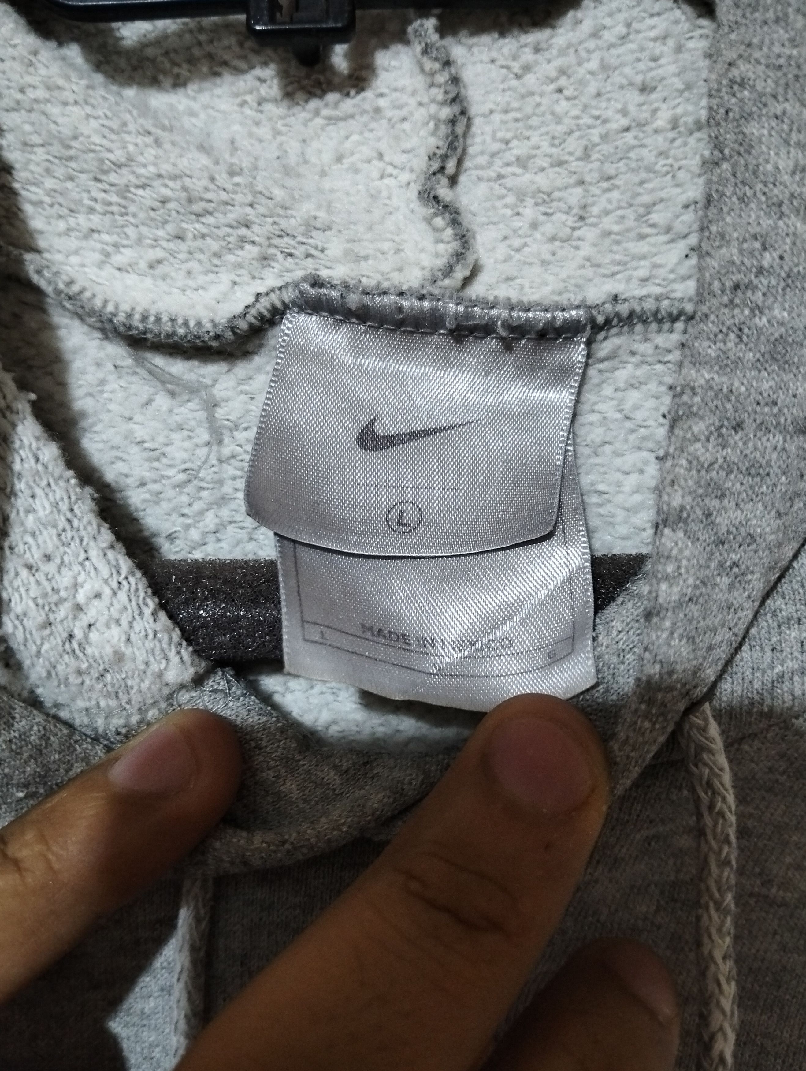 Nike × Vintage Vintage Nike Center swoosh Hoodie Size US L / EU 52-54 / 3 - 8 Thumbnail