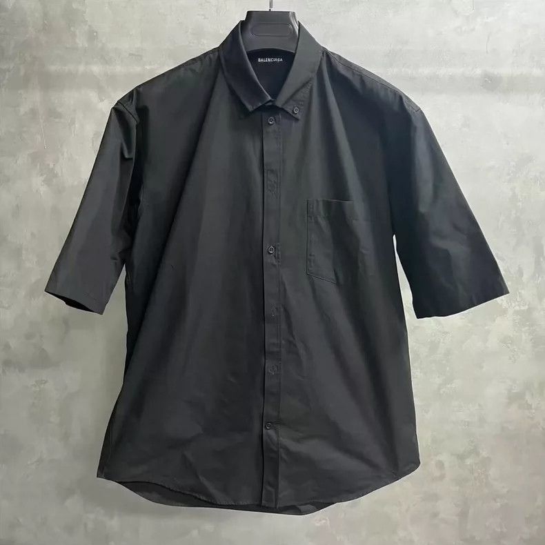 Balenciaga size 39 Black monogrammed single-breasted short