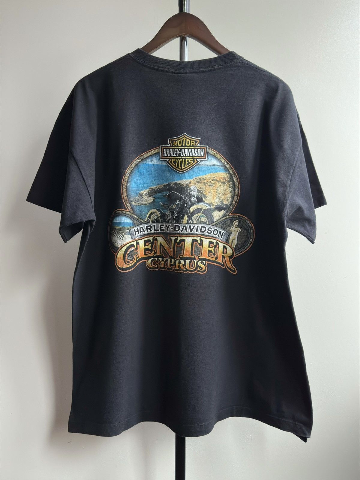 Harley Davidson × Vintage Vintage 90s Harley Davidson Big Logo Faded Tee Size US XL / EU 56 / 4 - 1 Thumbnail