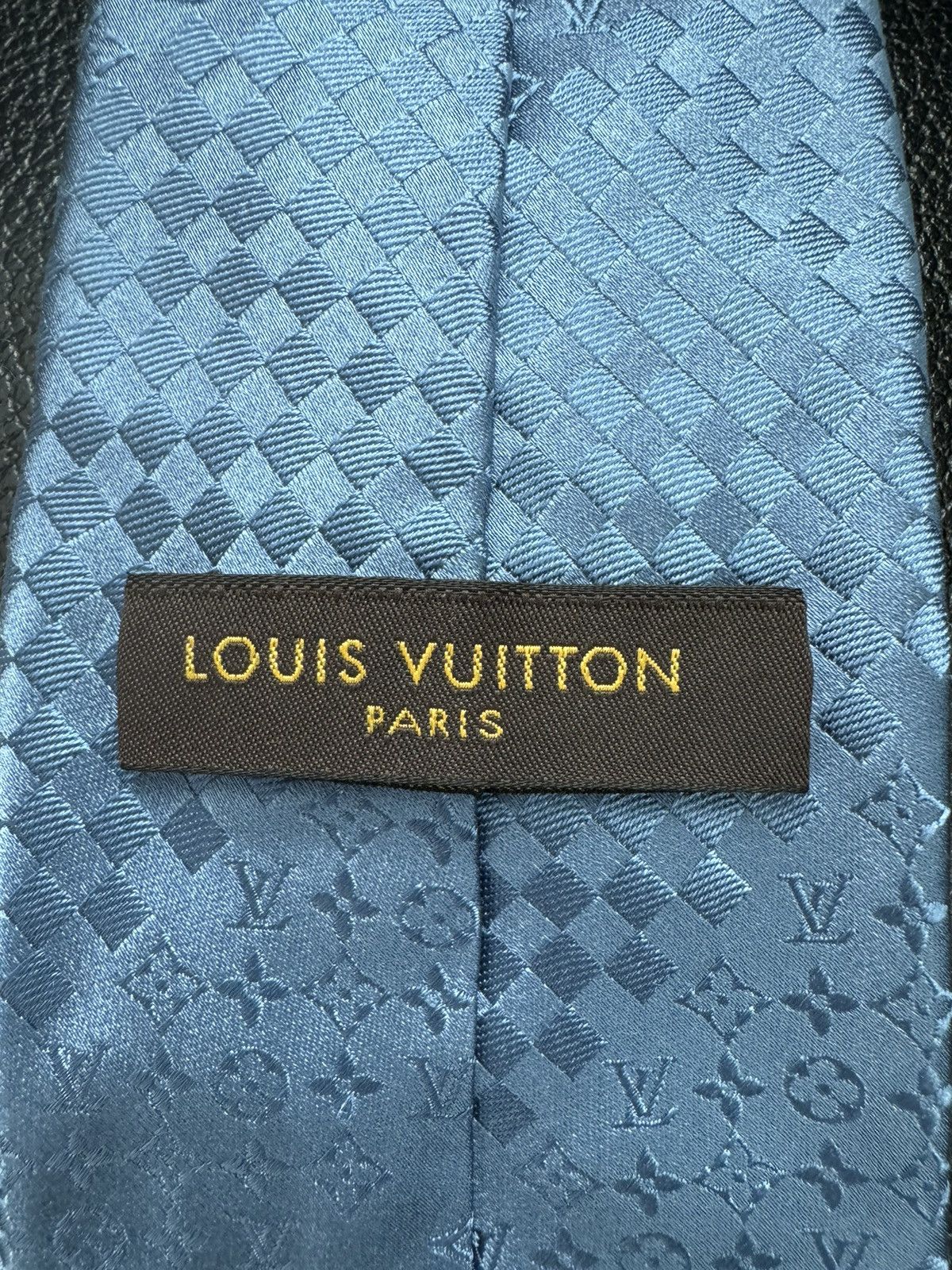 Louis Vuitton Louis Vuitton Monogramm Tie Size ONE SIZE - 2 Thumbnail