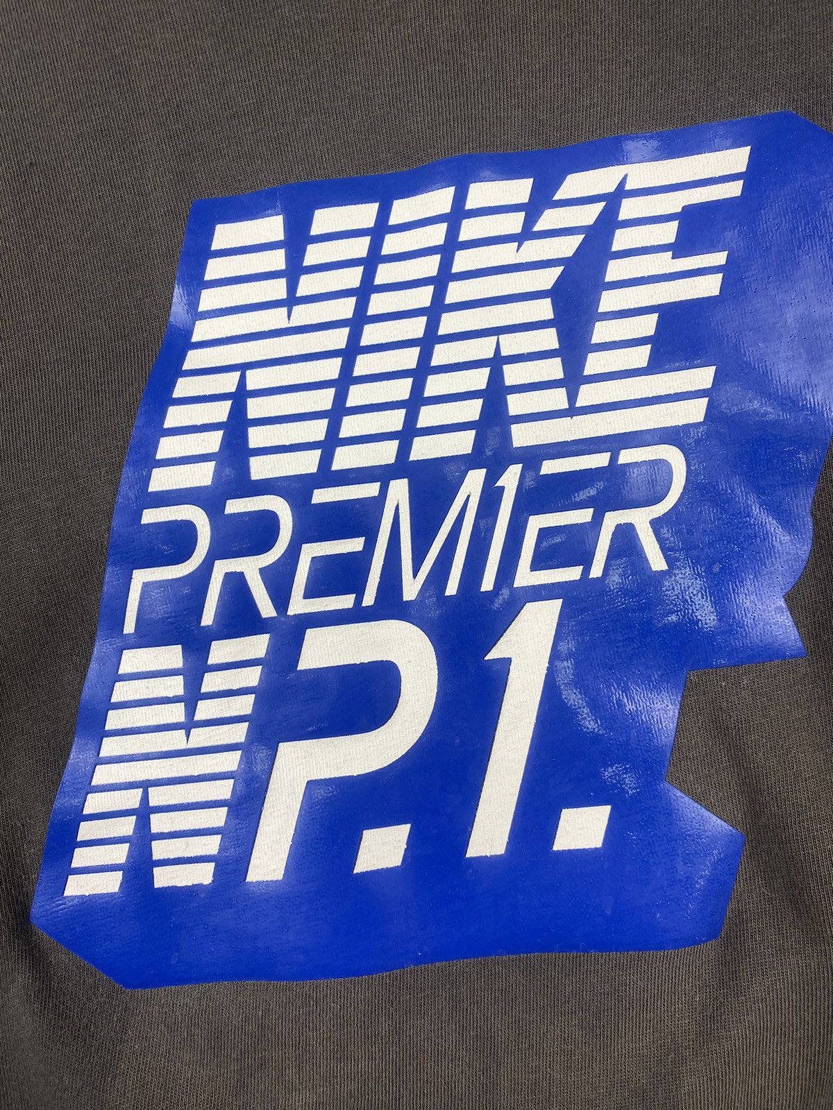 Nike × Vintage Vintage Nike Distressed y2k T Shirt Tee Size US S / EU 44-46 / 1 - 4 Thumbnail
