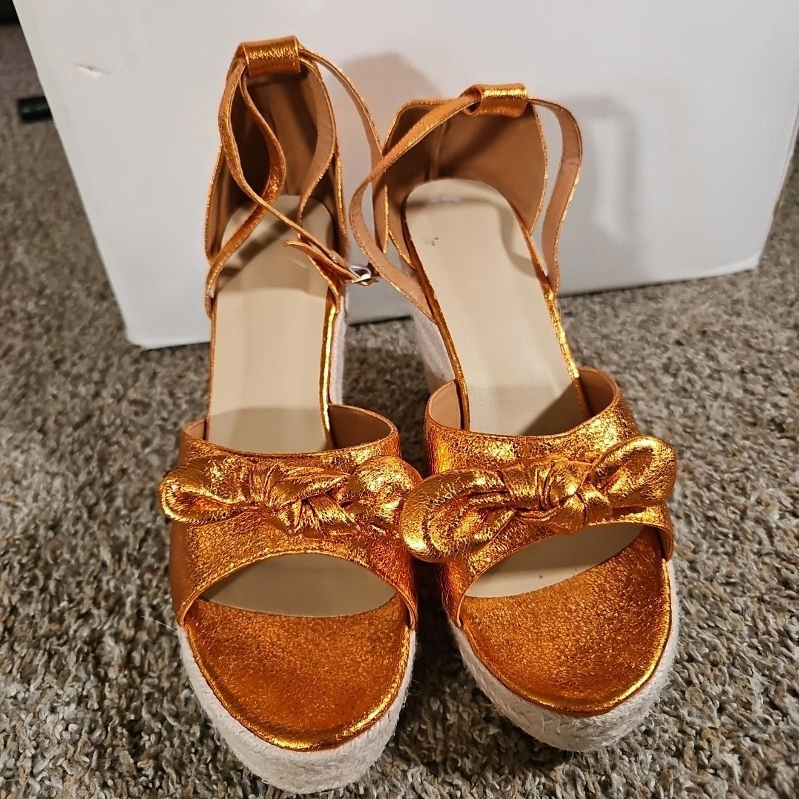 The Unbranded Brand No Brand Sz42 Orange Wedge Sandal Heel MISSING 1 ANKLE STRAP Size US 7.5 / IT 37.5 - 2 Thumbnail