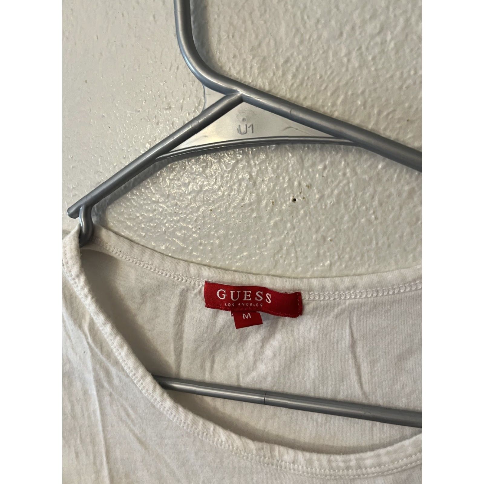 Guess GUESS Logo Graphic Logo T-Shirt women’s White Medium crew Neck Size M Size M / US 6-8 / IT 42-44 - 3 Thumbnail