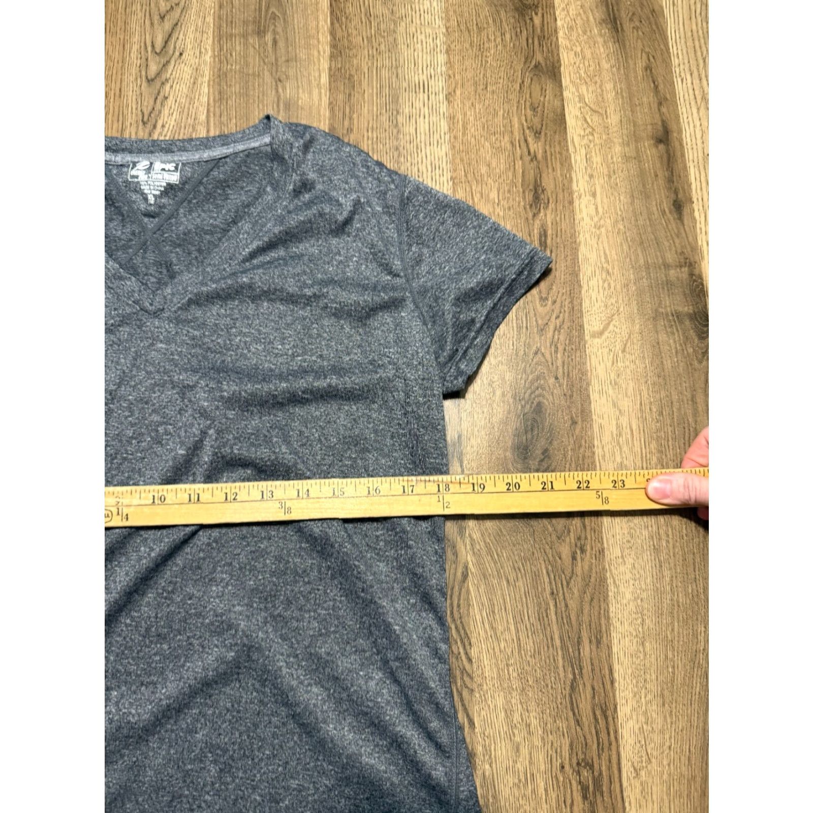 Vintage Energy Zone Shirt Women's XL Gray V-Neck Athletic Wear Outdoor Shirt Size XL / US 12-14 / IT 48-50 - 4 Thumbnail