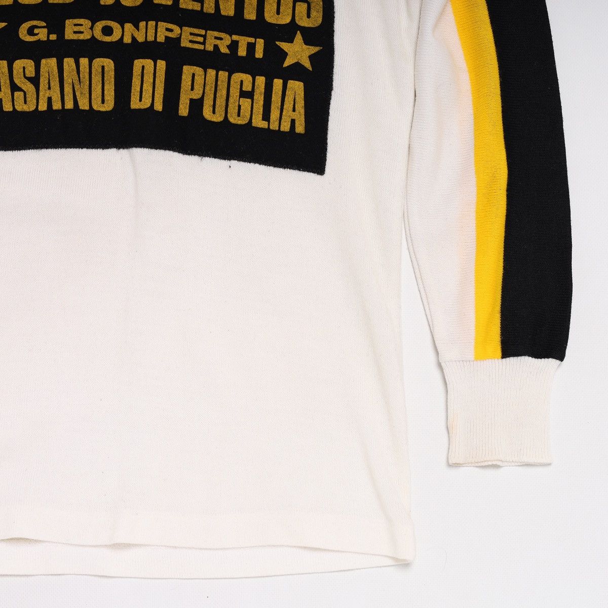 Vintage NR Ennerre Juventus Vintage Rare Fan Jersey Sweater Shirt Size US M / EU 48-50 / 2 - 4 Thumbnail