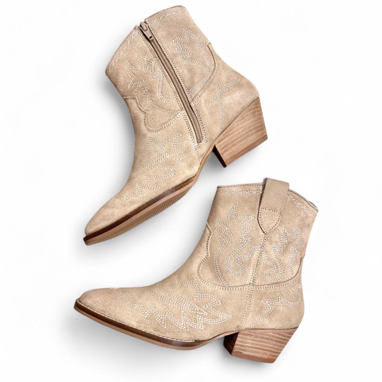 Seychelles Seychelles Beige Suede Western Boots Size 6 New In Box Size US 6 / IT 36 - 1 Thumbnail