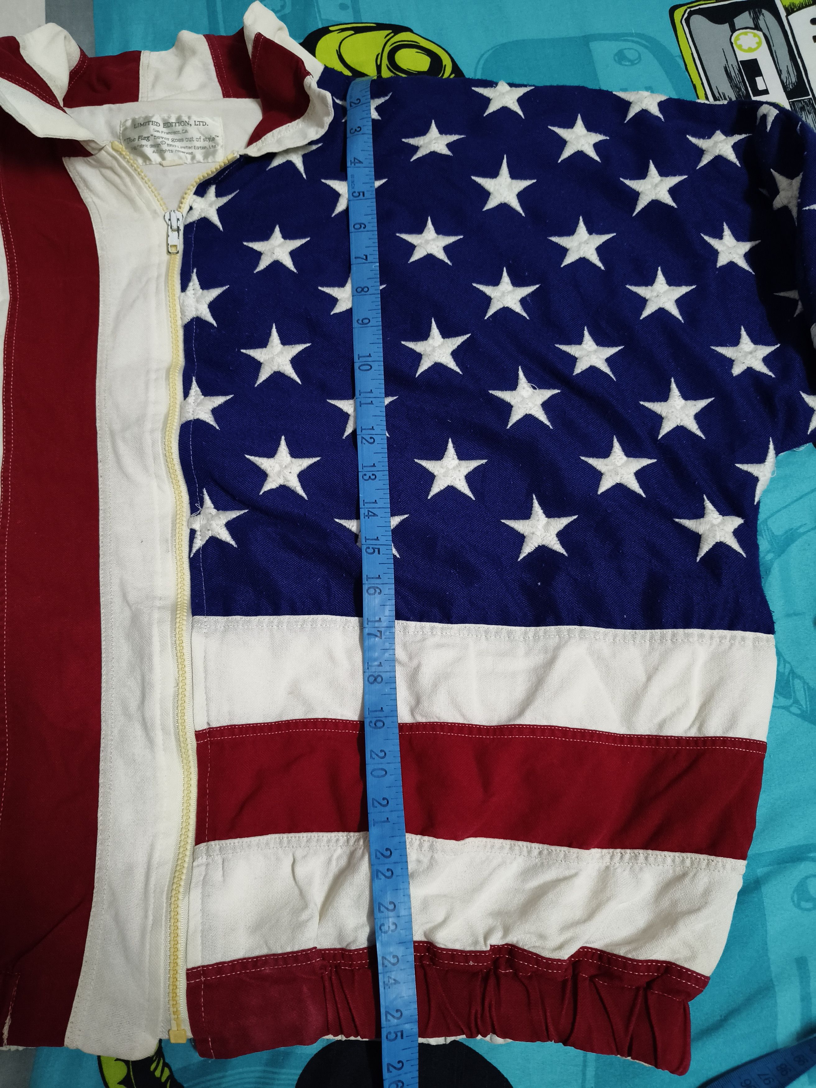American Edition VINTAGE 1993 LIMITED EDITION LTD. AMERICAN FLAG BAGGY JACKET Size US XL / EU 56 / 4 - 15 Thumbnail