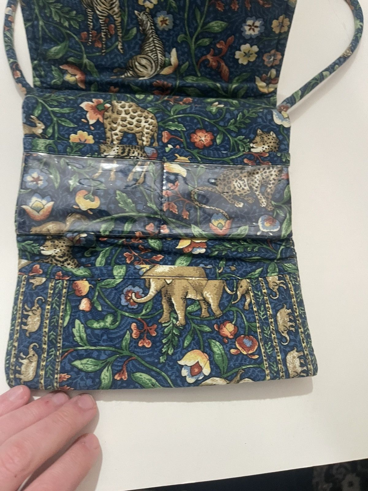 Vera Bradley Vera Bradley Crossbody Wallet String Animal Kingdom Size ONE SIZE - 6 Thumbnail