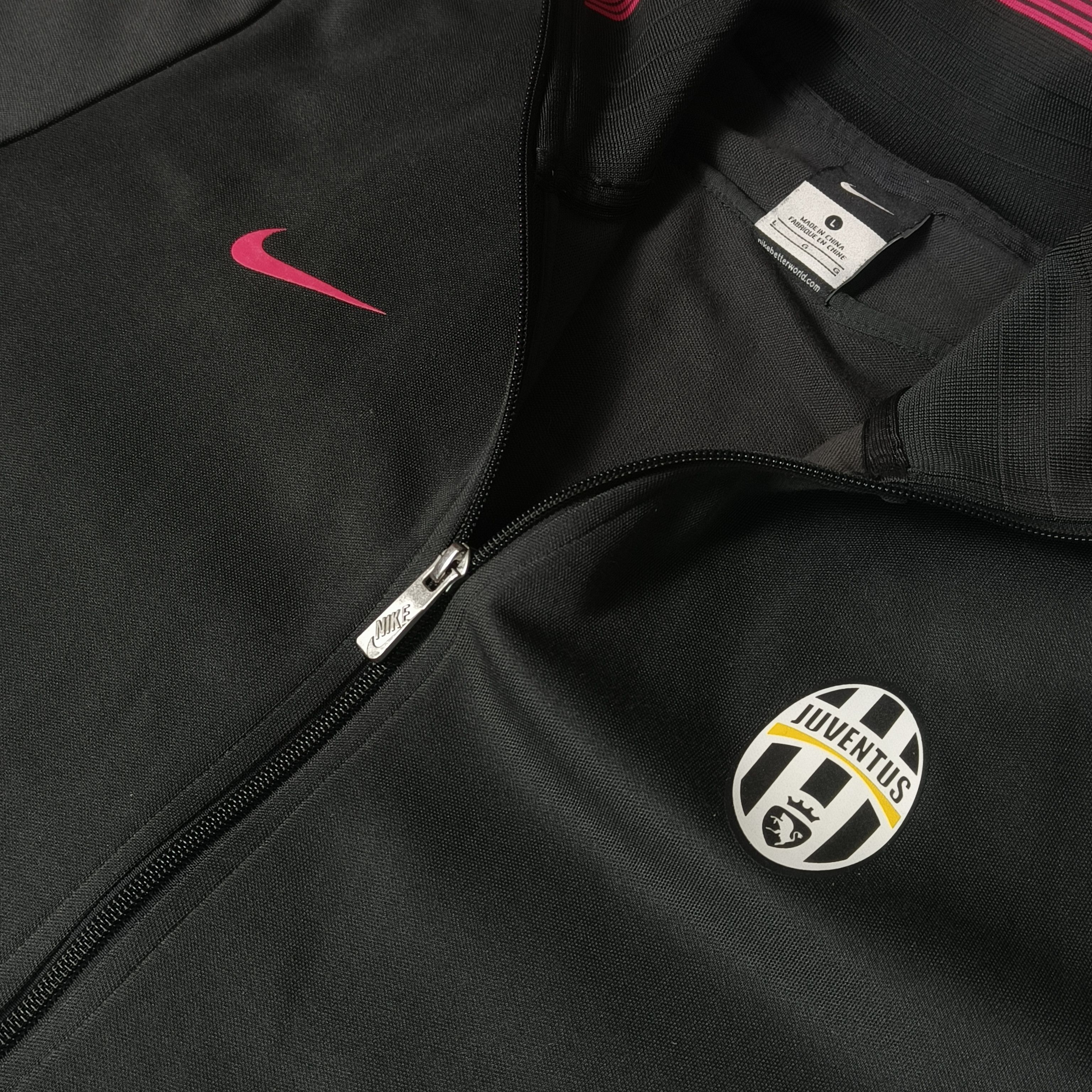 Nike Nike FC Juventus 2011/2012 Track Top Jacket Soccer Football Size US L / EU 52-54 / 3 - 4 Thumbnail