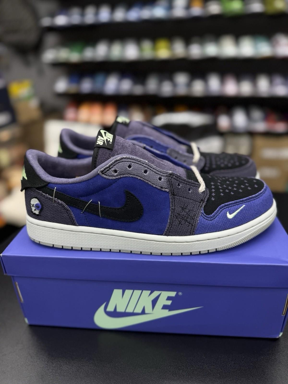 Jordan Brand 10.5 Air Jordan 1 Low OG Zion Williamson ‘Voodoo Alternate Size US 10.5 / EU 43-44 - 4 Thumbnail