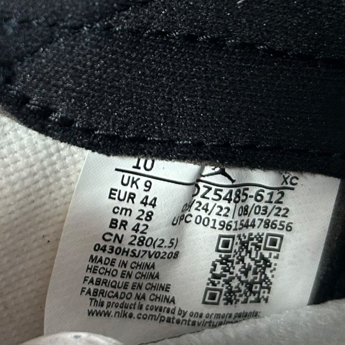 Jordan Brand Air Jordan 1 Retro High OG Chicago Lost & Found Sneakers Size US 10 / EU 43 - 6 Thumbnail