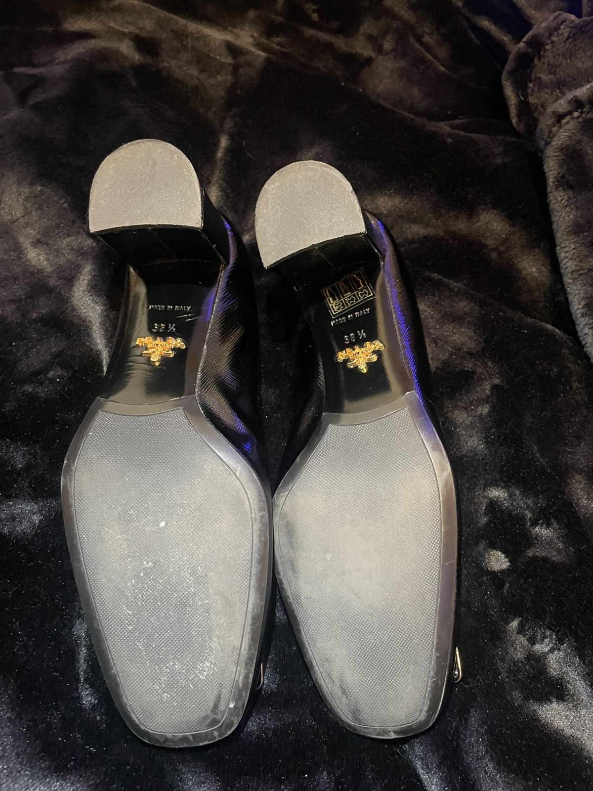 Prada PRADA Milano Black Heels Silver Buckle Size US 8.5 / IT 38.5 - 7 Thumbnail