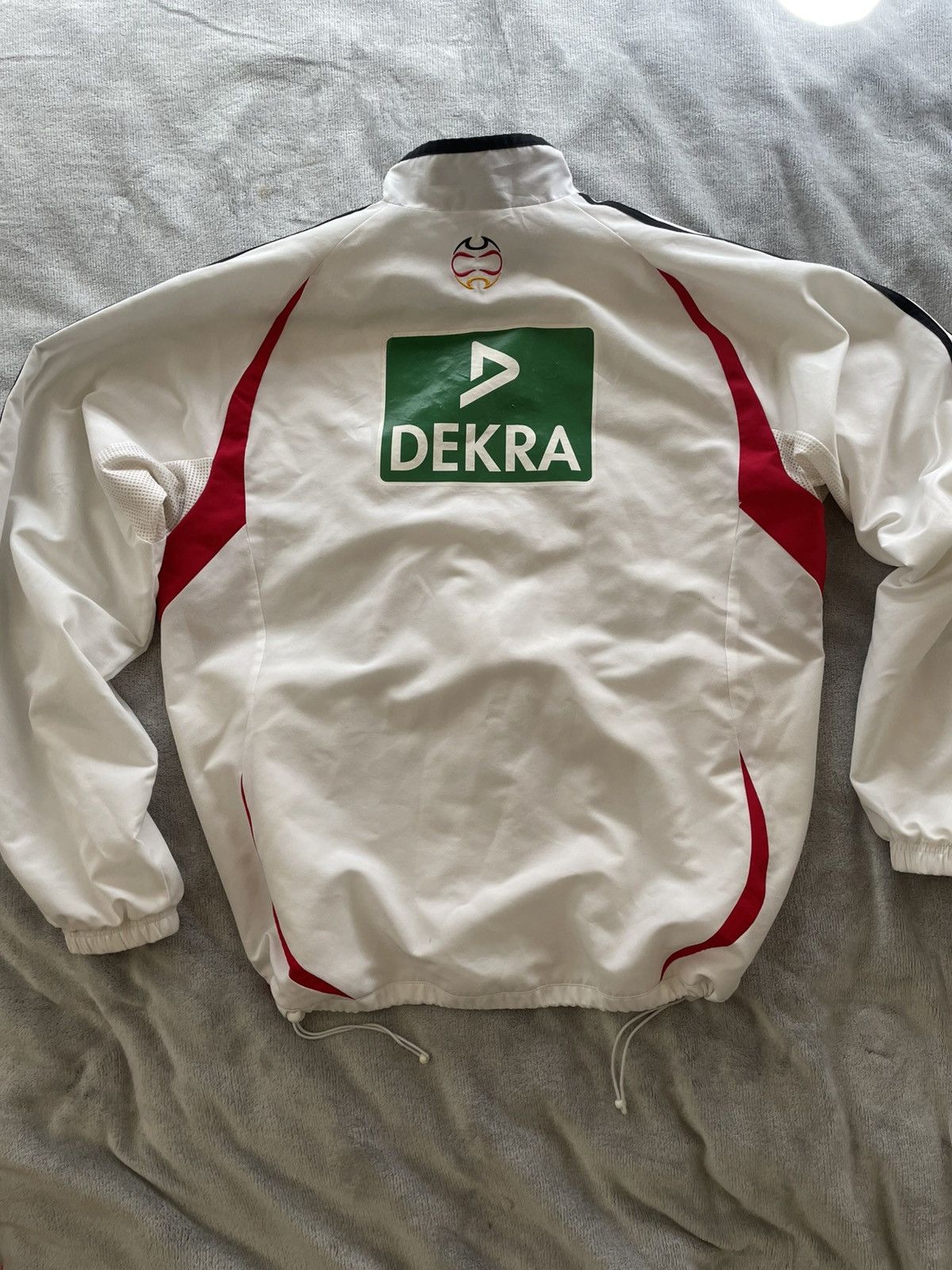 Vintage Adidas GERMANY 2004/2005 VINTAGE FOOTBALL SOCCER TRAINING Size US L / EU 52-54 / 3 - 3 Thumbnail
