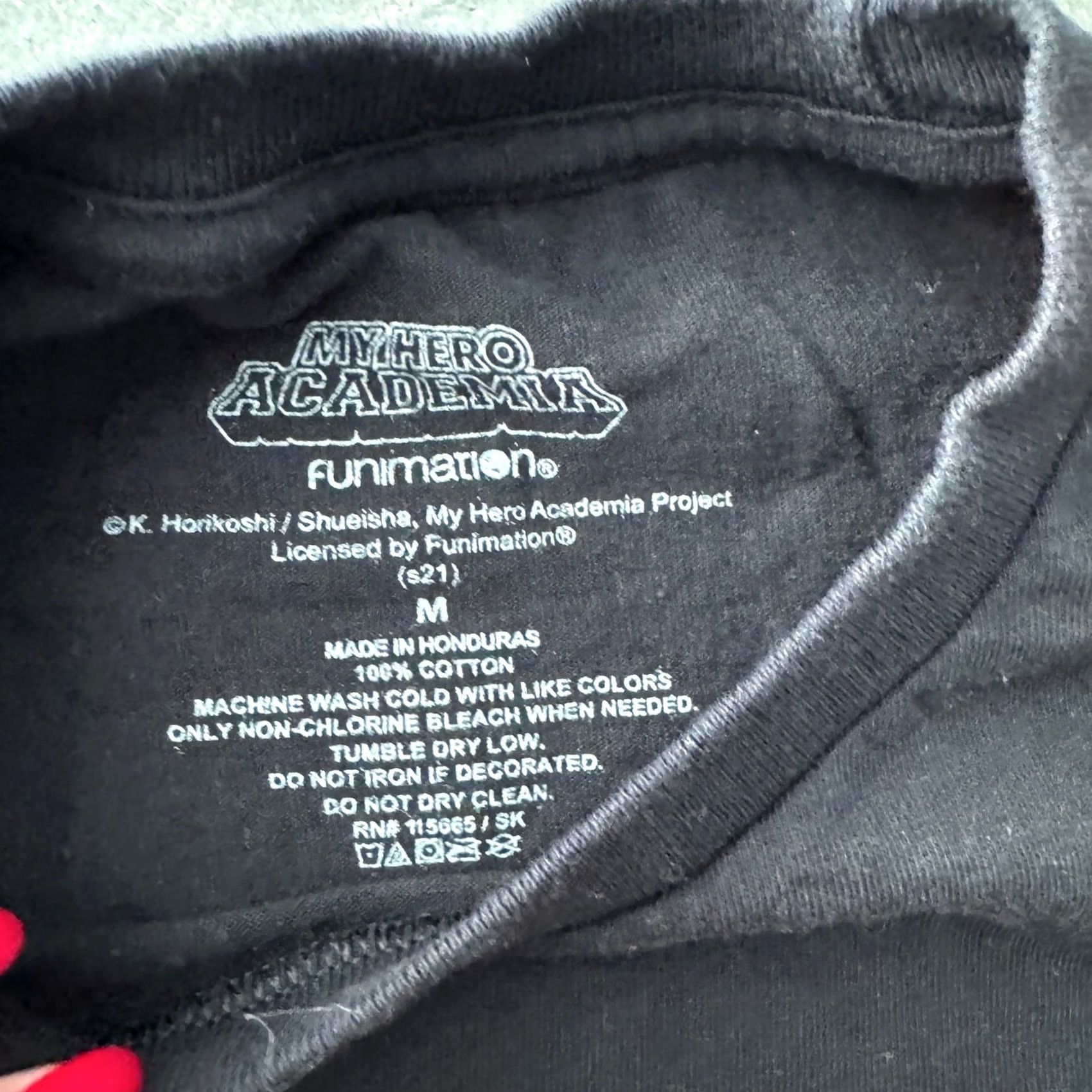 Vintage VINTAGE My Hero Academia Wing Hero Hawk Black Graphic Tee MMens Medium Black M Nike Size US M / EU 48-50 / 2 - 3 Thumbnail